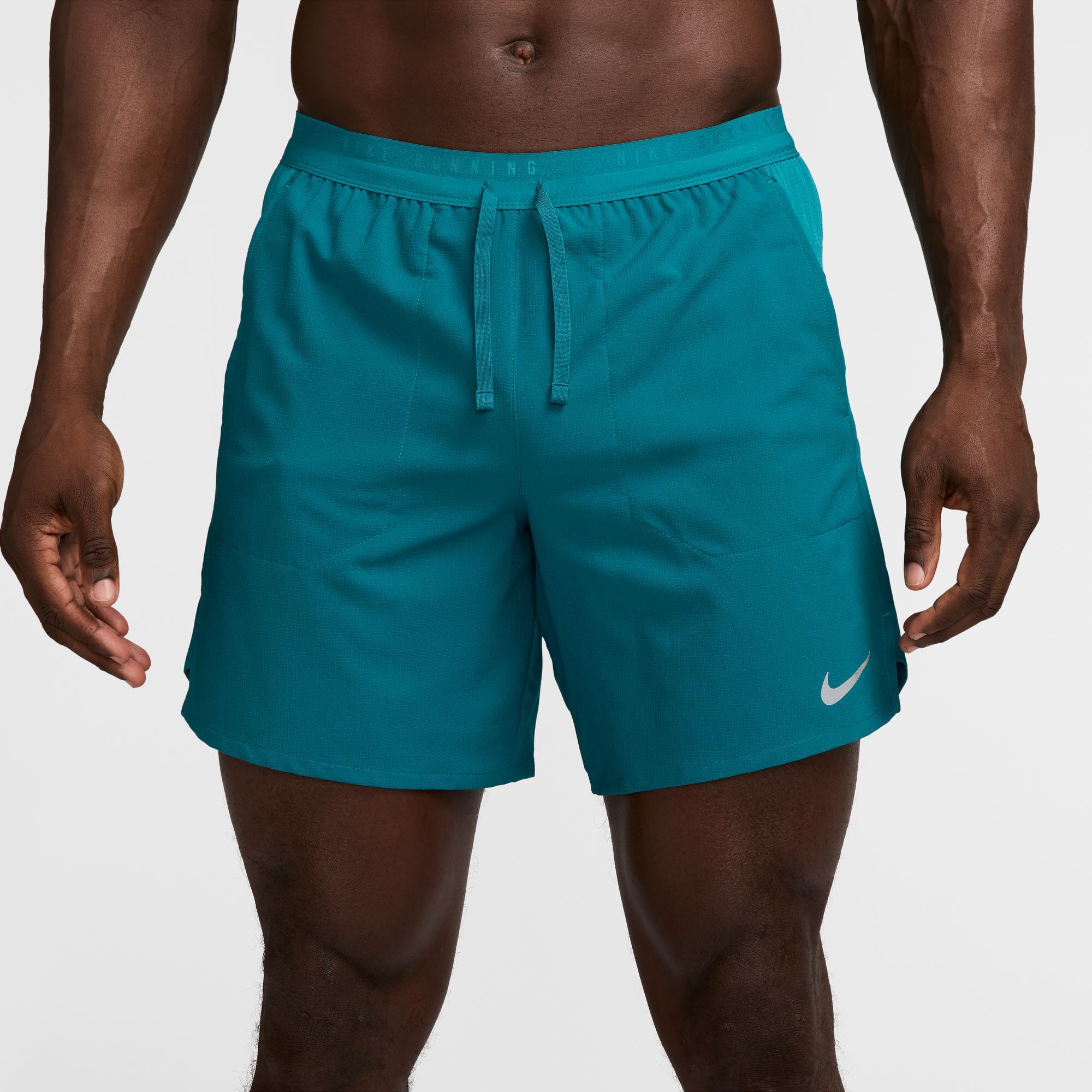 Nike Stride image number 0