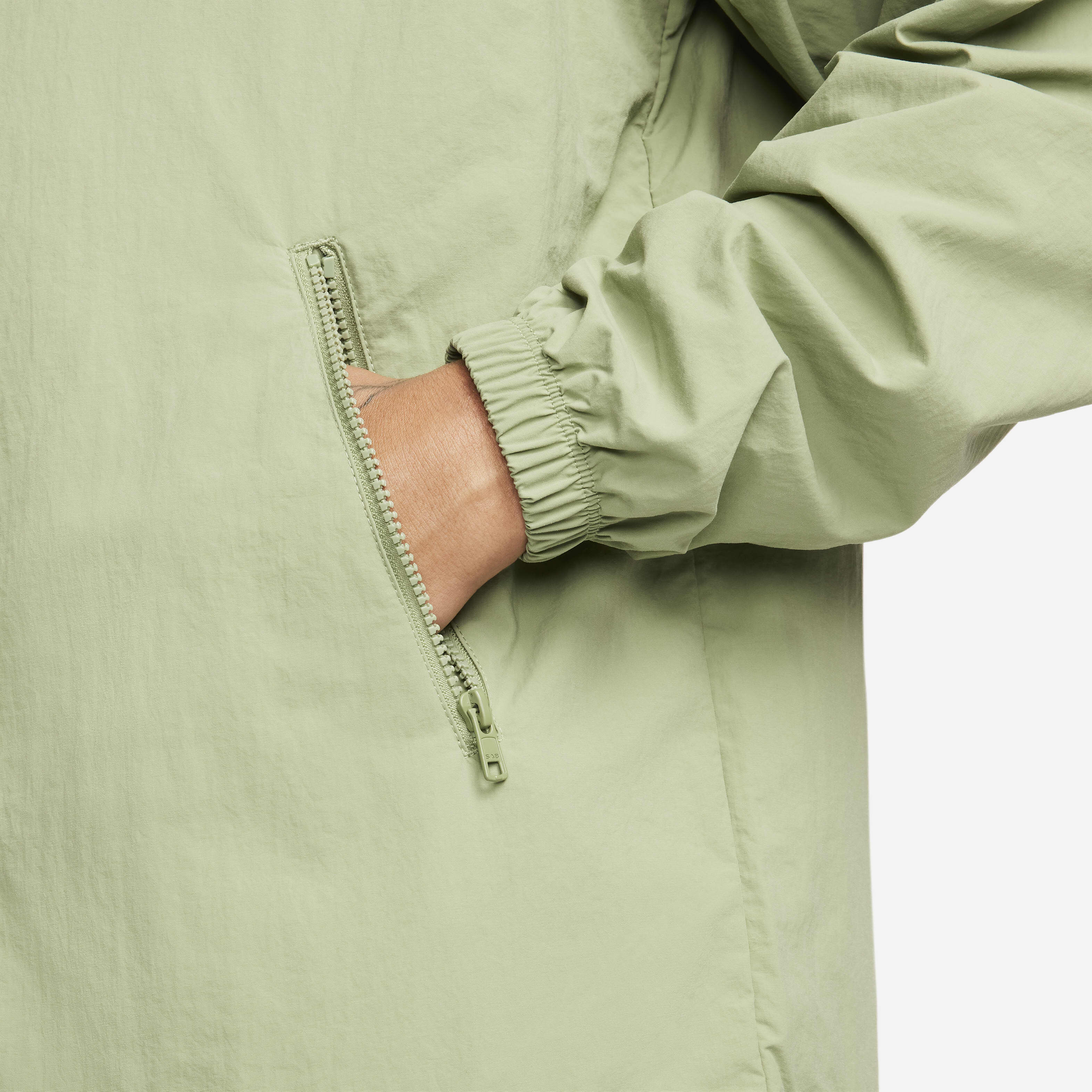 نايكي كلوب image number 5