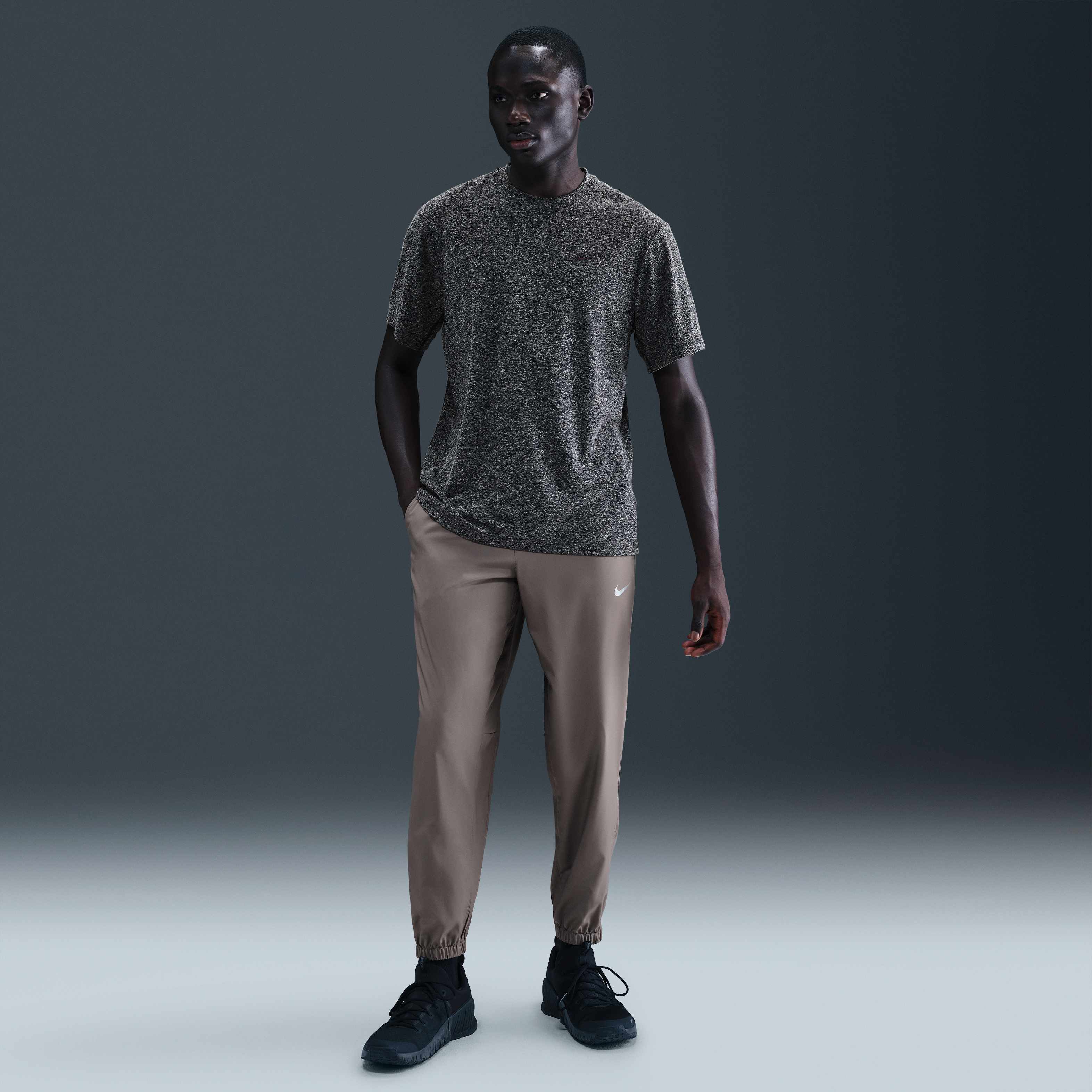 Nike Form image number 0