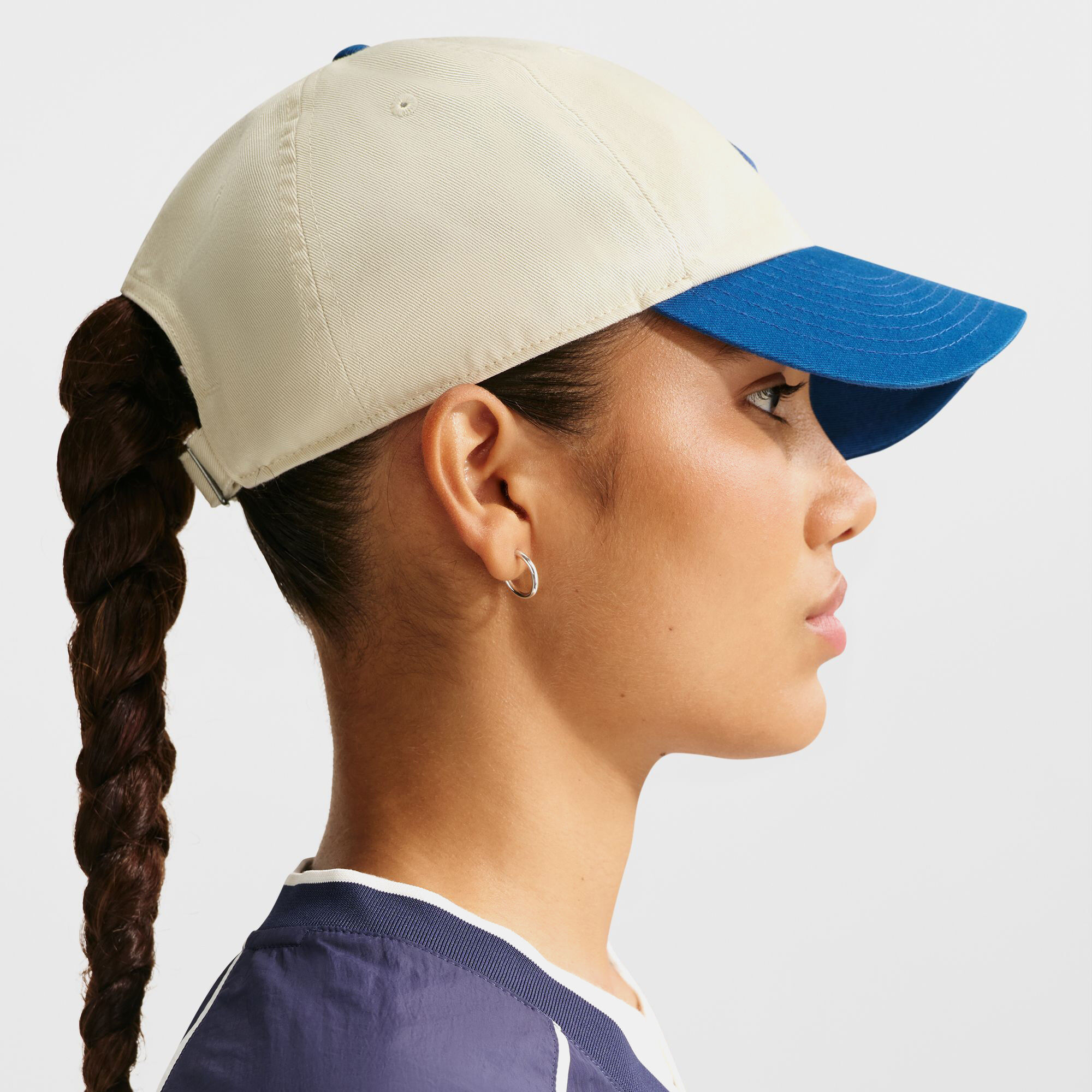 Nike Club image number 5