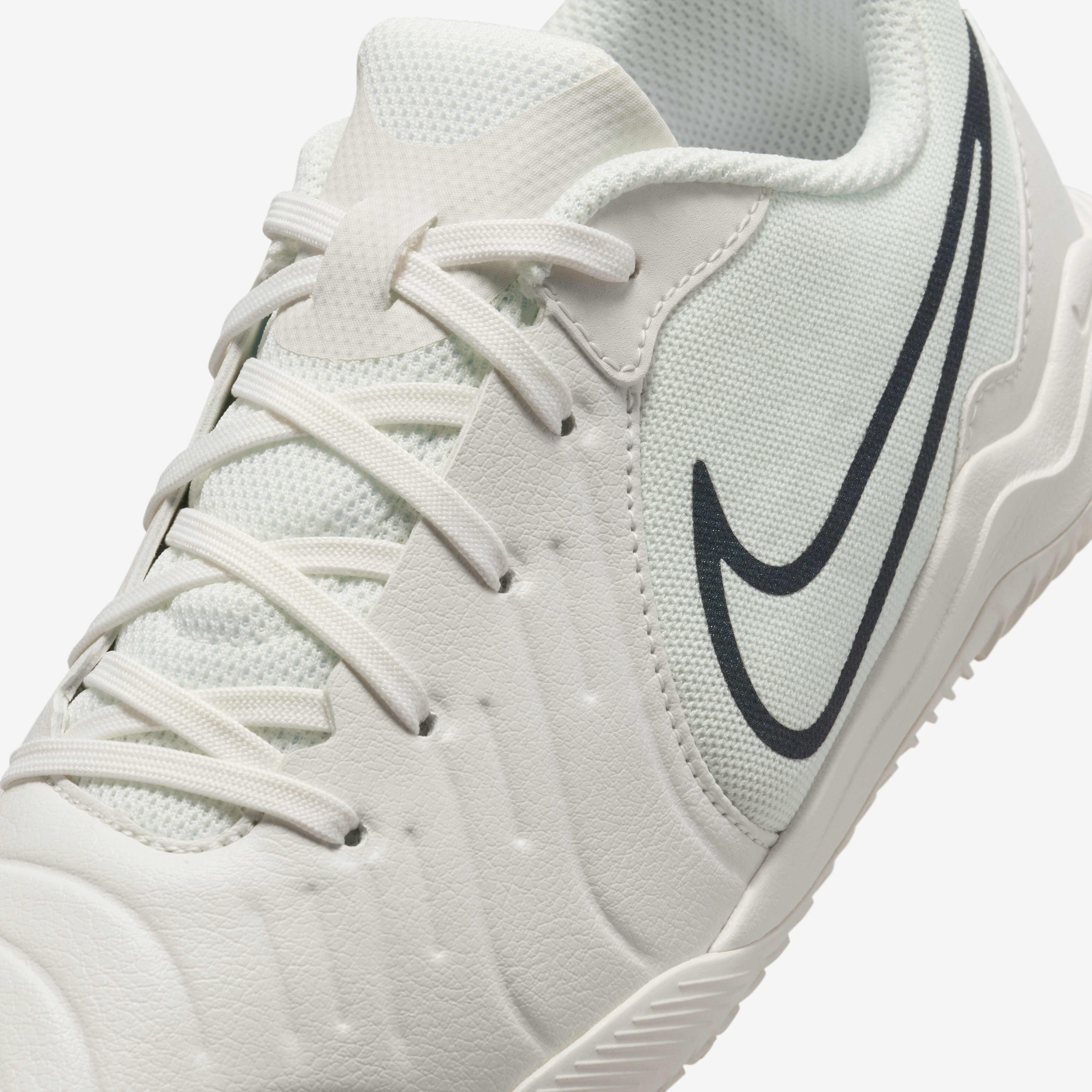 نايكي جونيور تيمبو ليجيند 10 اكاديمي 30 image number 6