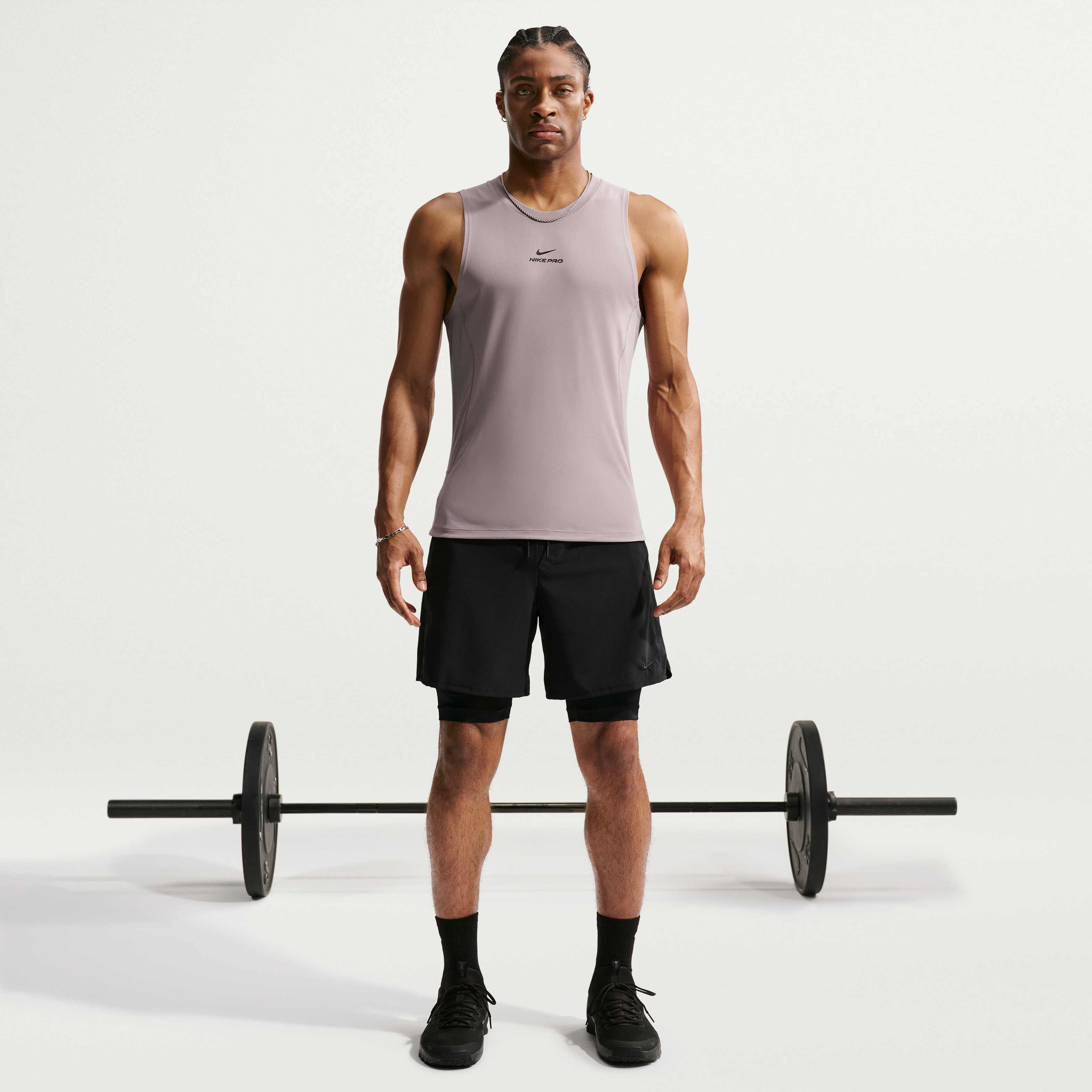Nike Pro image number 3