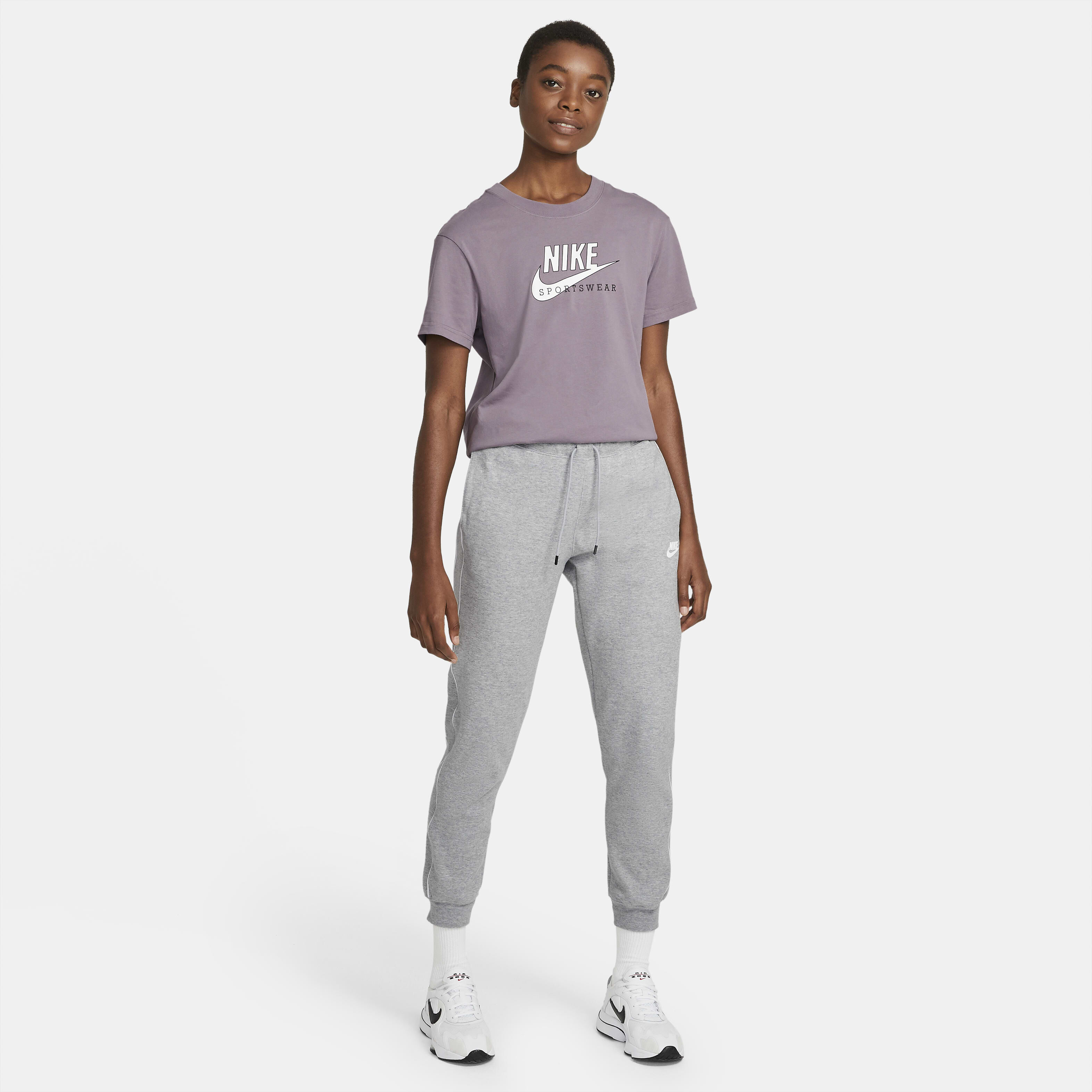 sportswear heritage nike