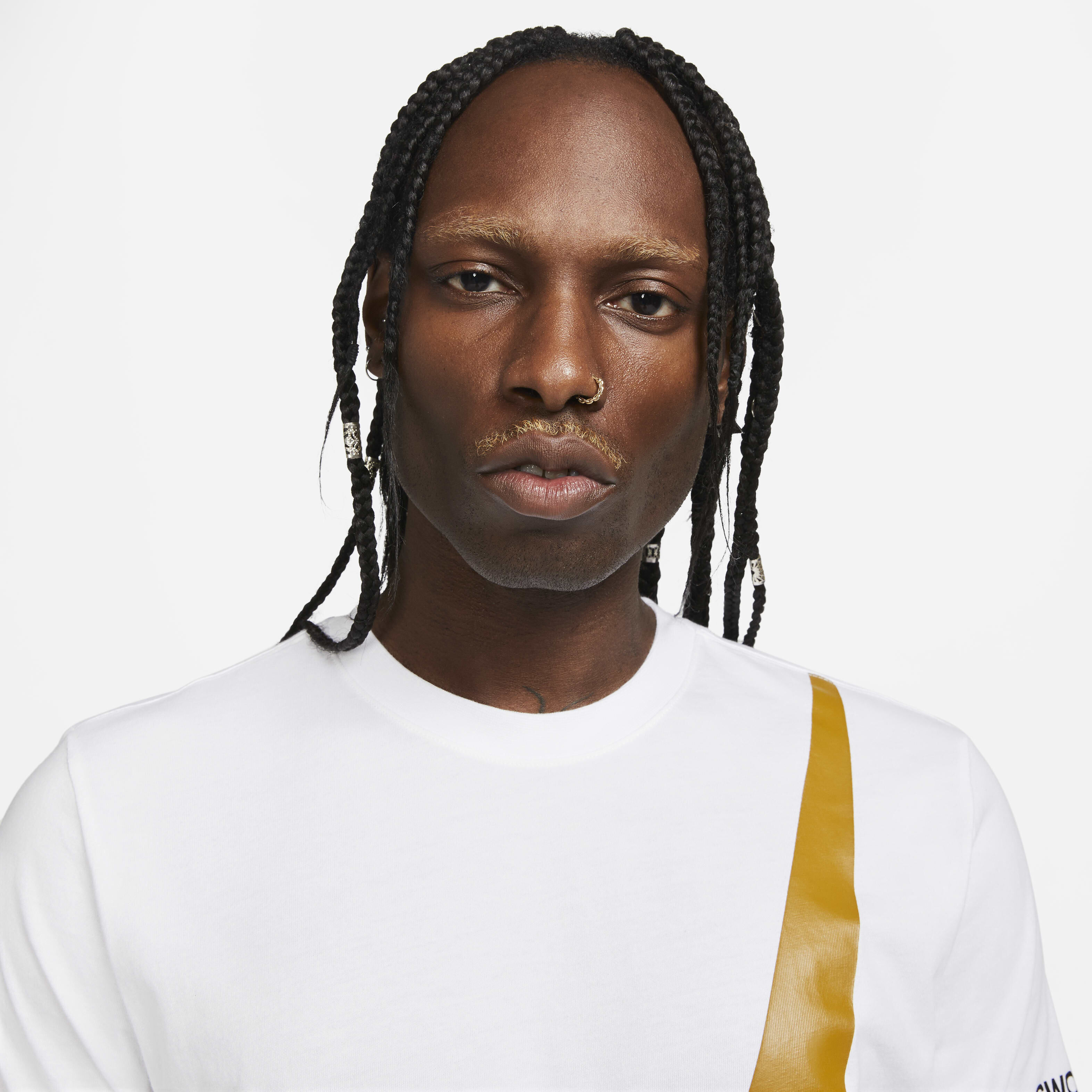 نايكي سبورتسوير image number 2