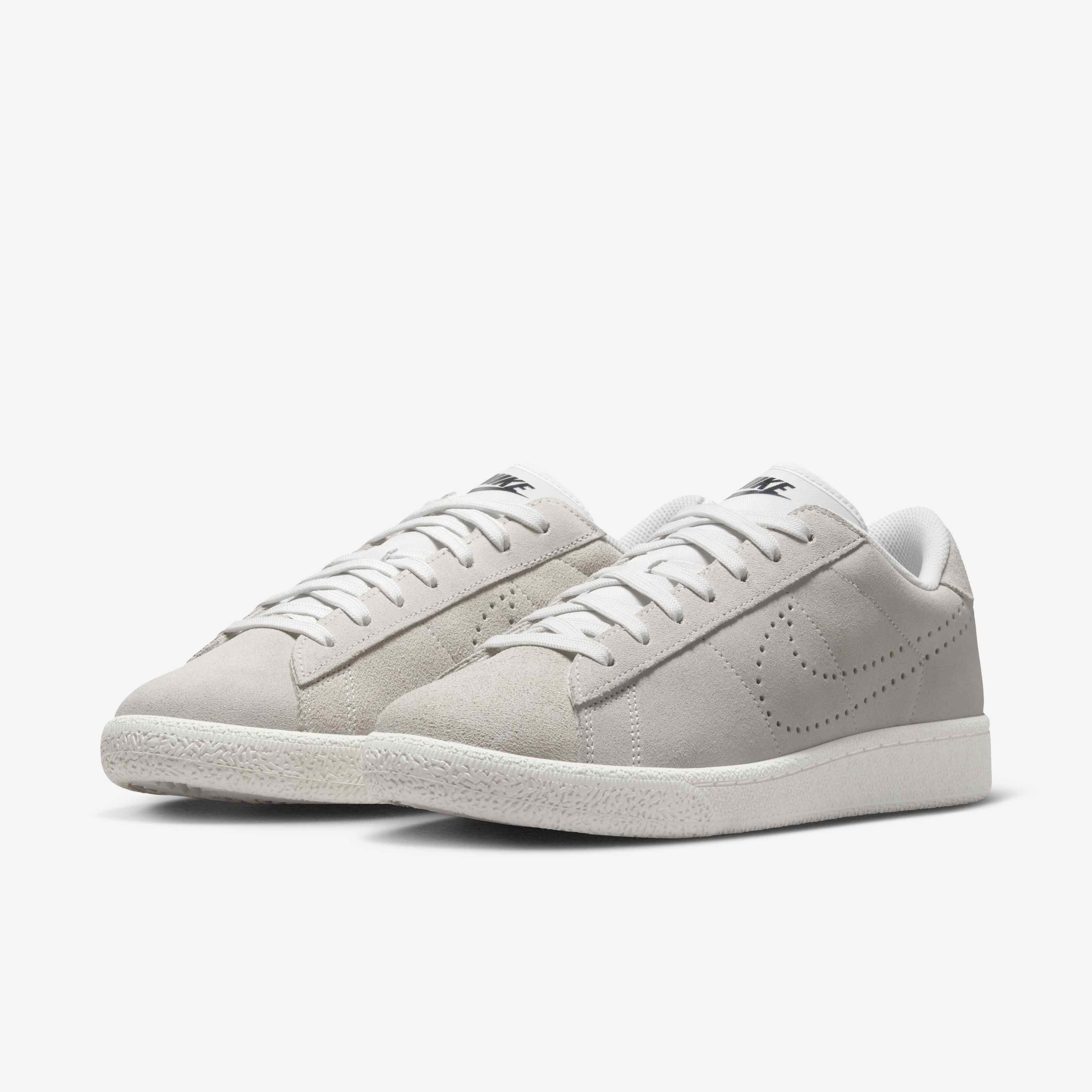 Nike Tennis Classic image number 4