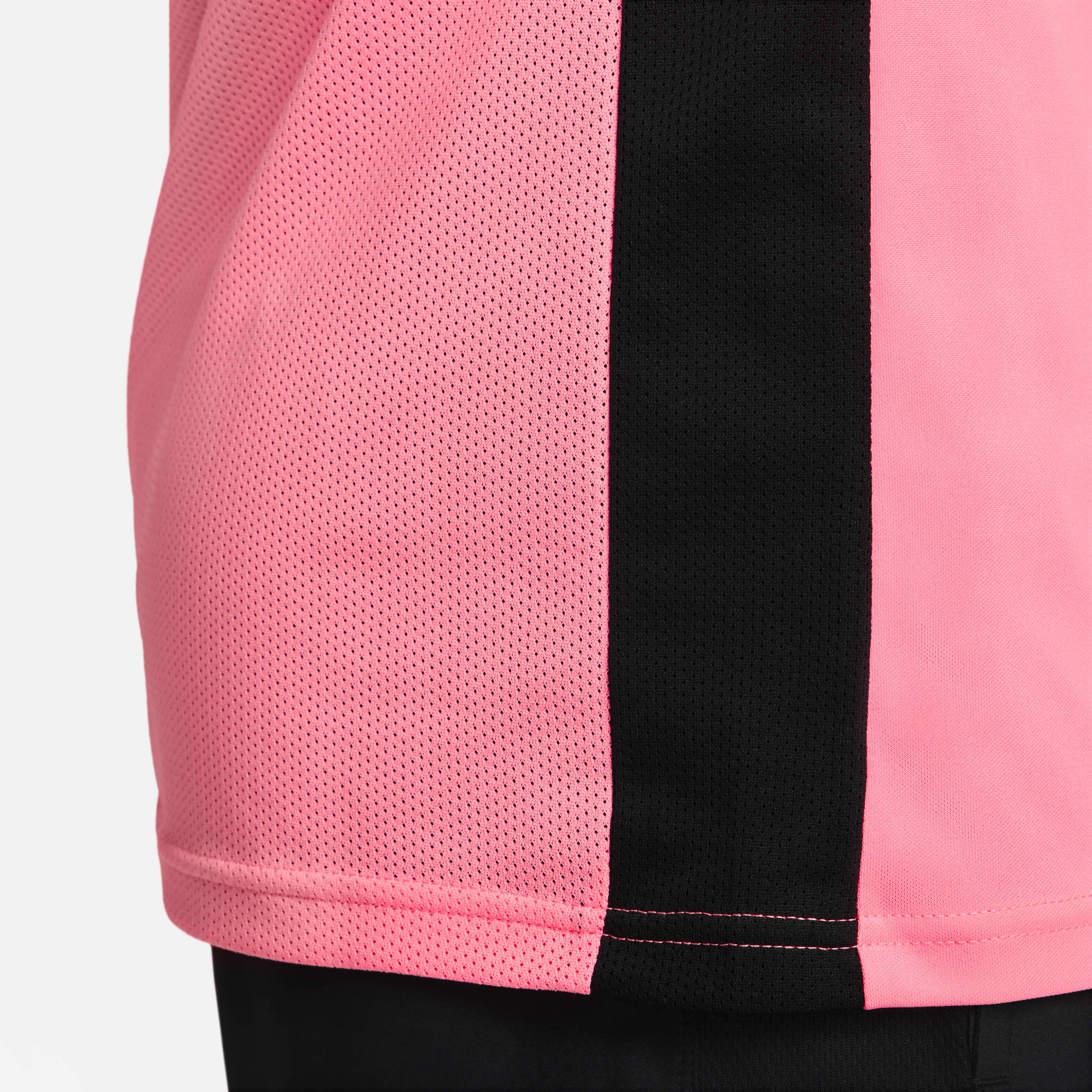 Nike Academy image number 4