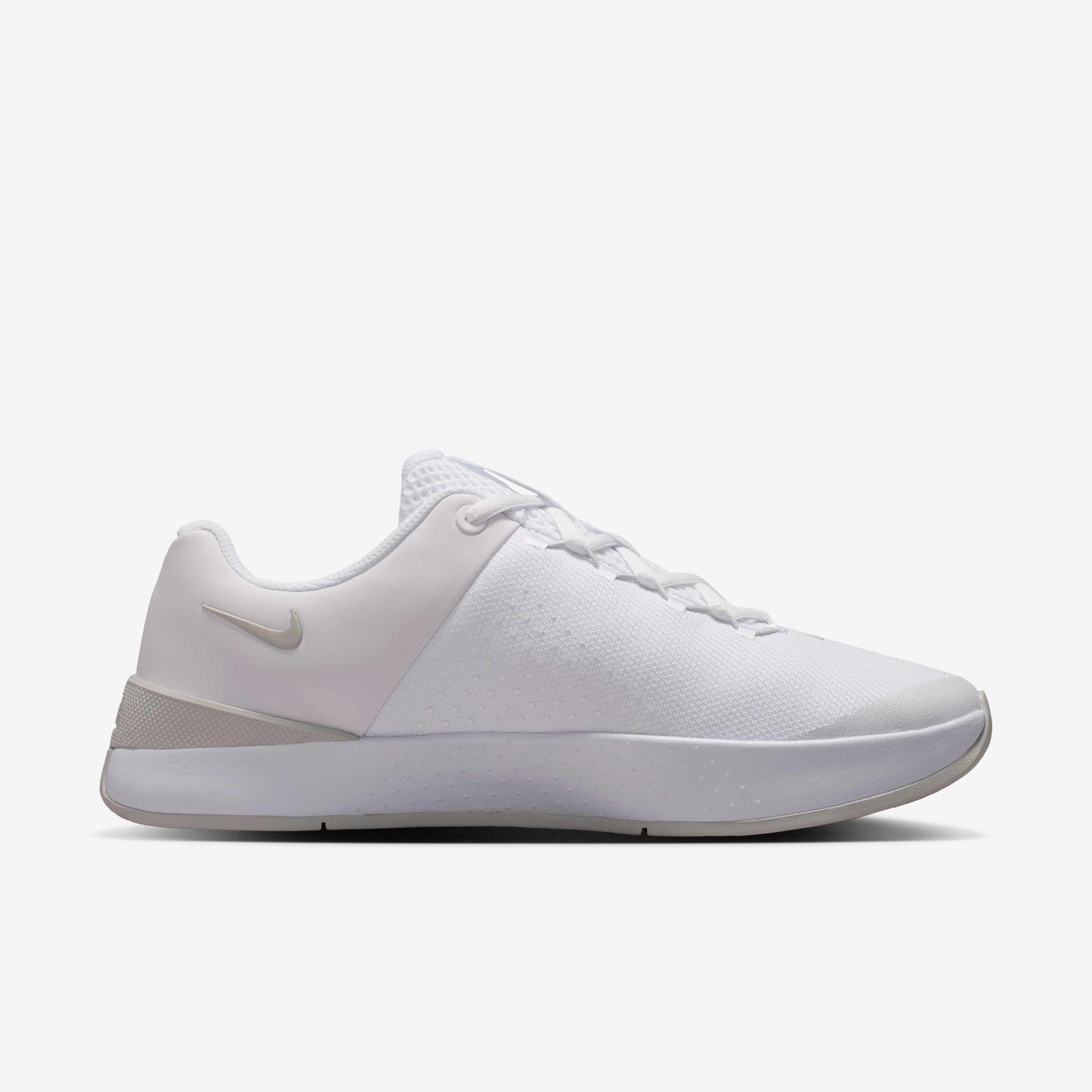 Nike MC Trainer 4 image number 2
