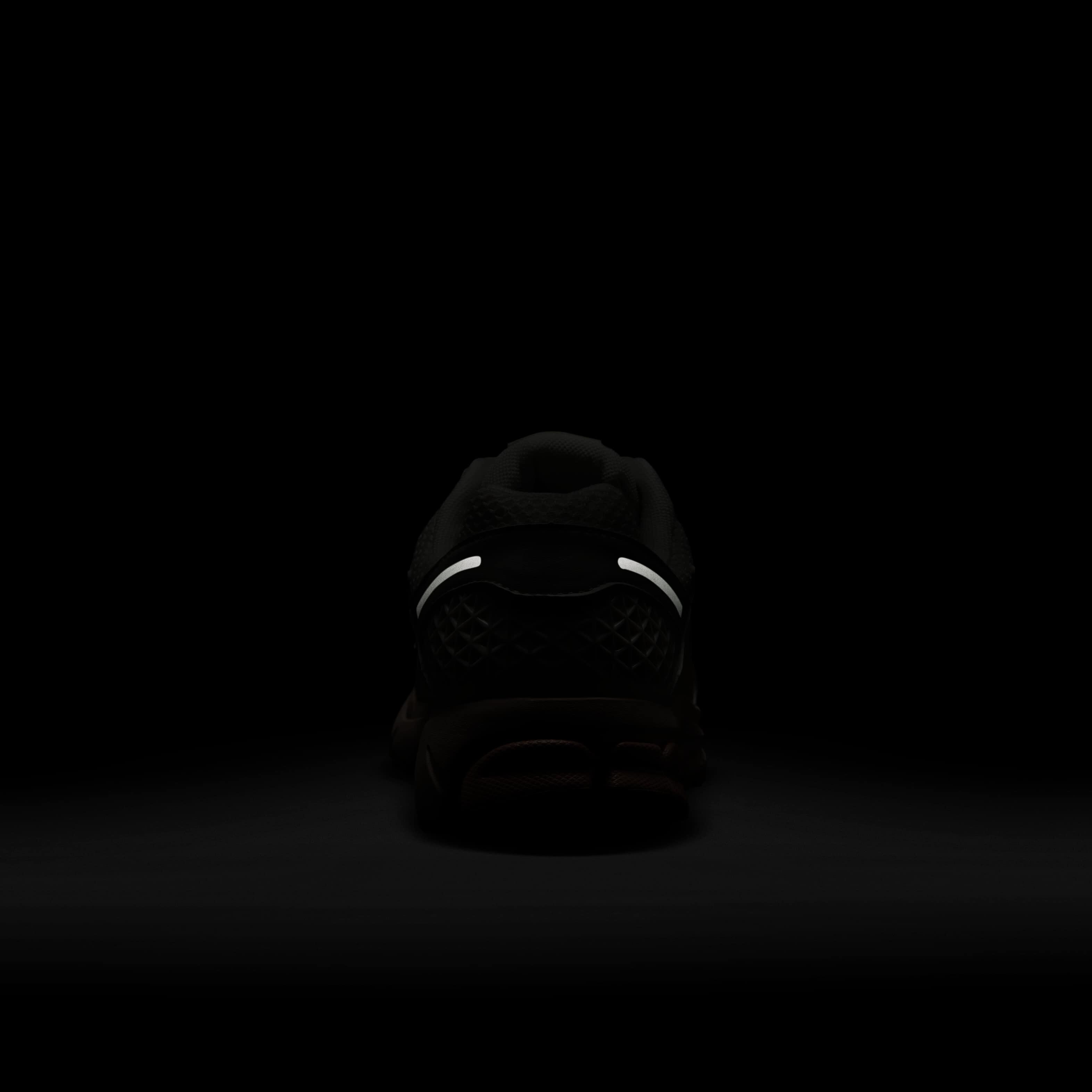 Nike Zoom Vomero 5 image number 9