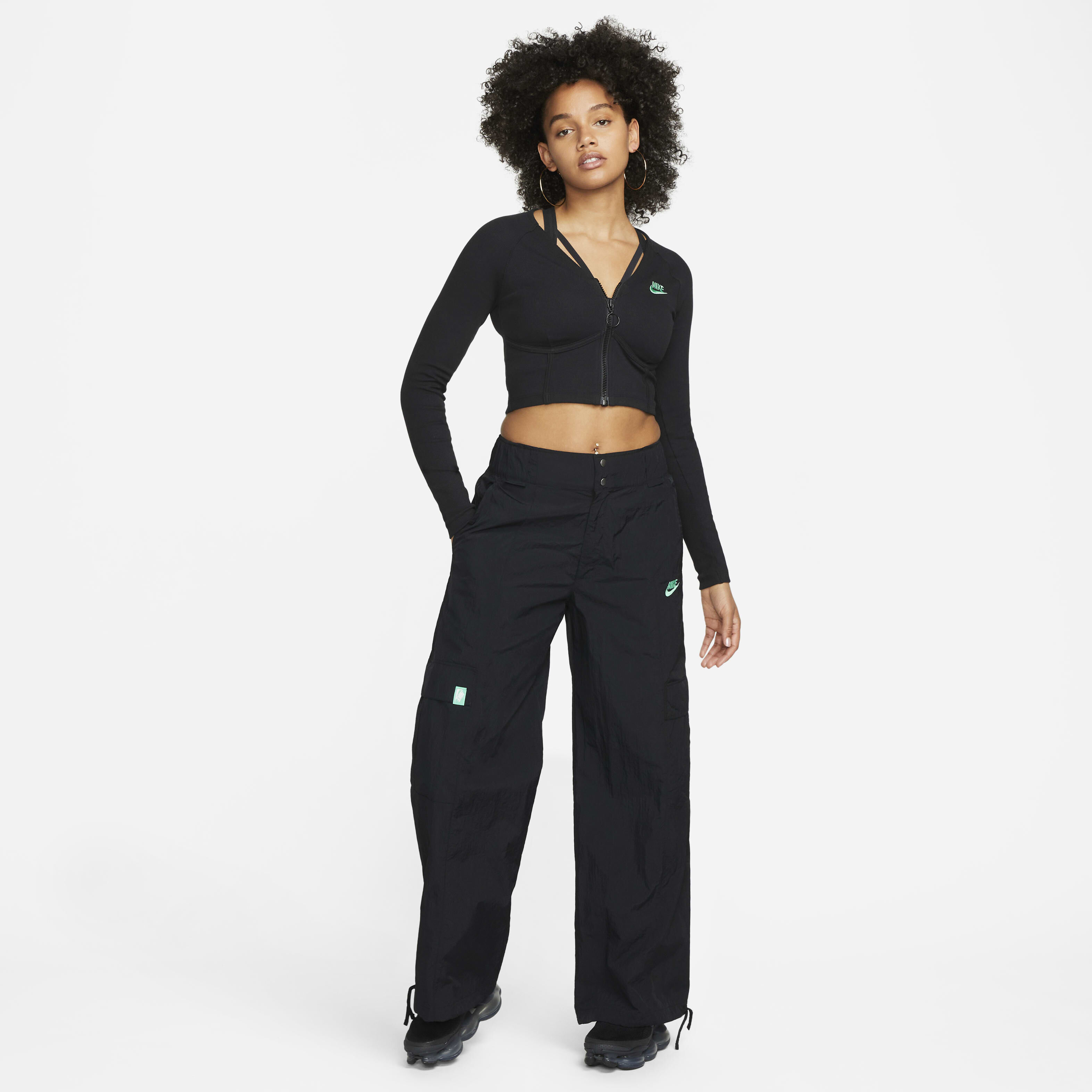 نايكي سبورتسوير image number 5