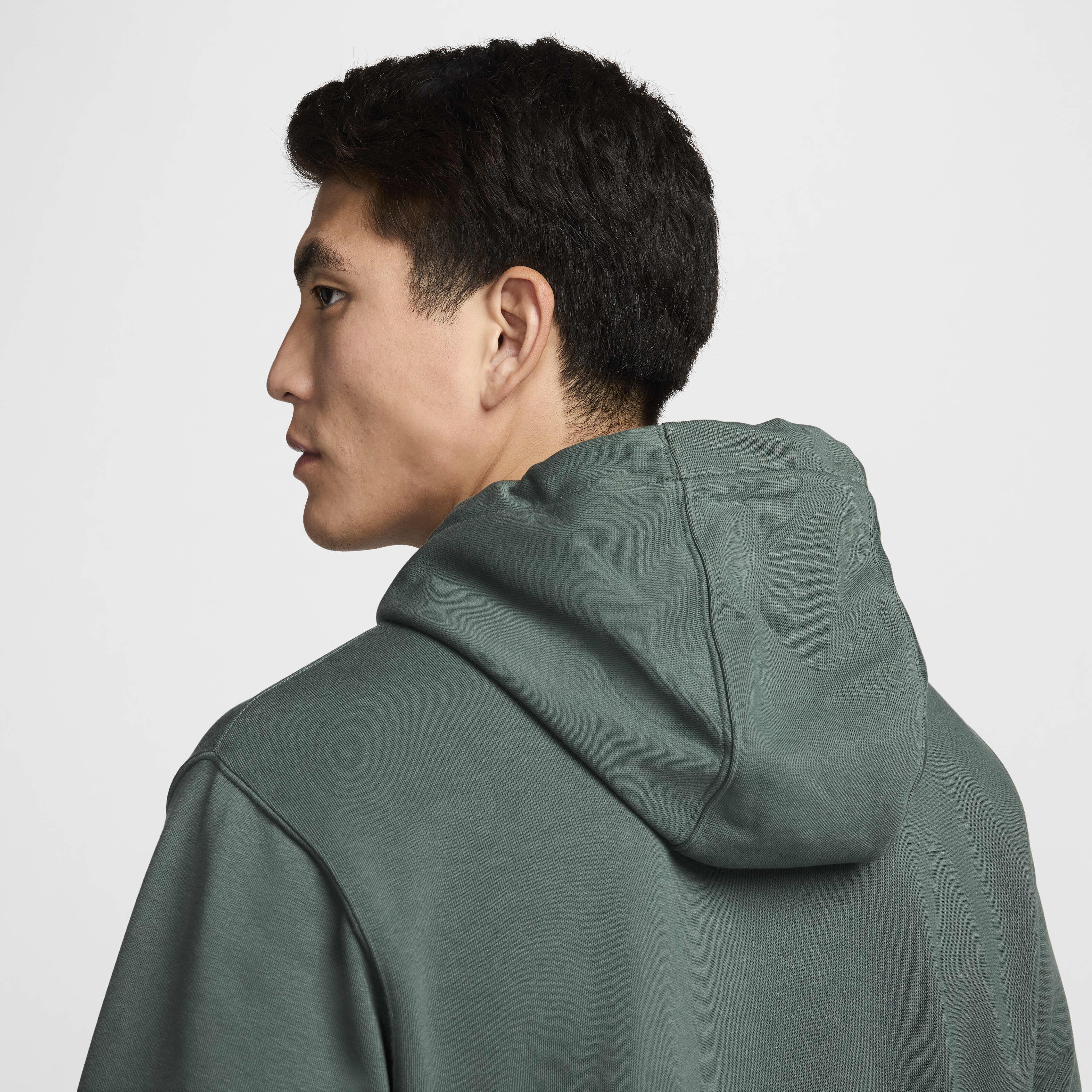 نايكي سووش image number 6