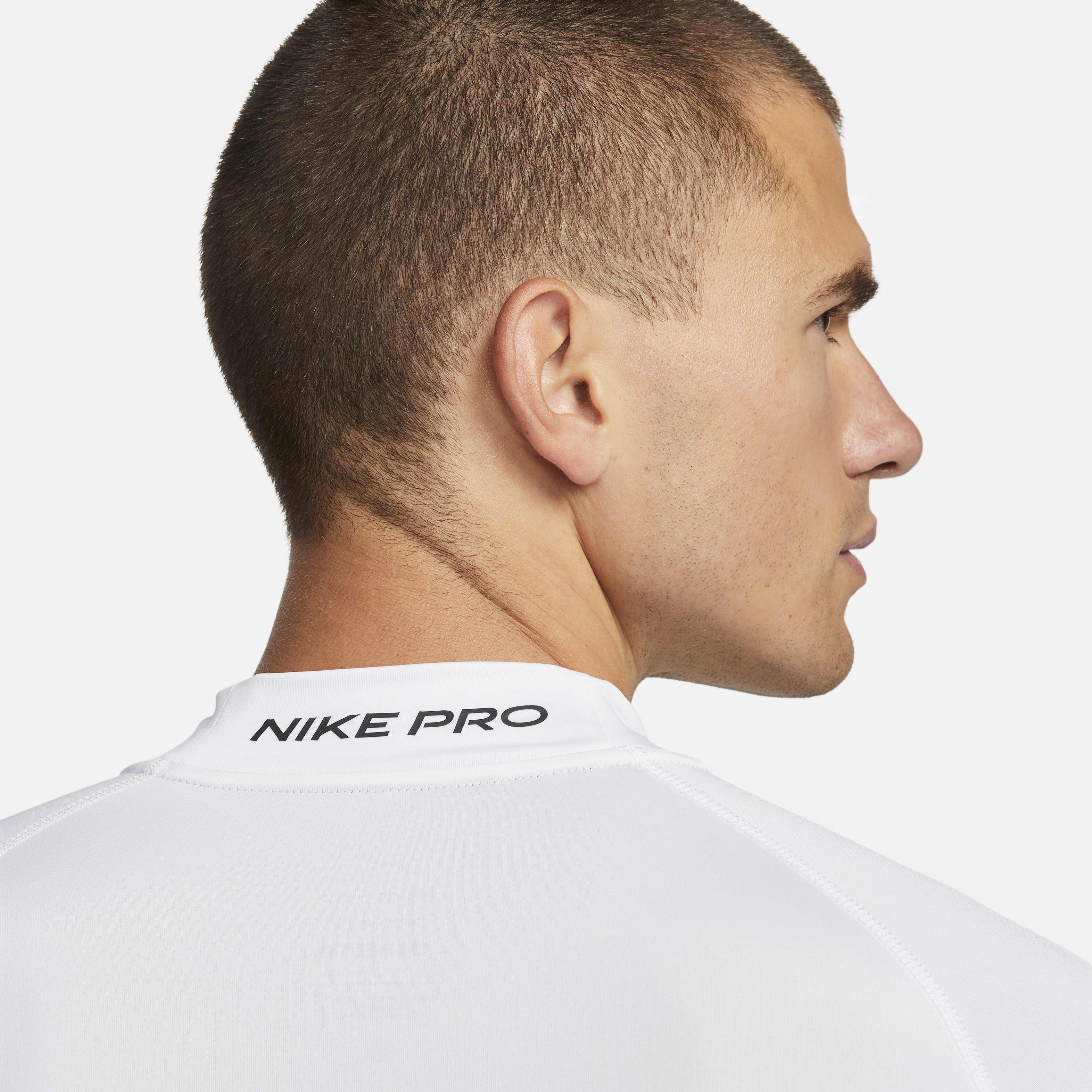 Nike Pro image number 4