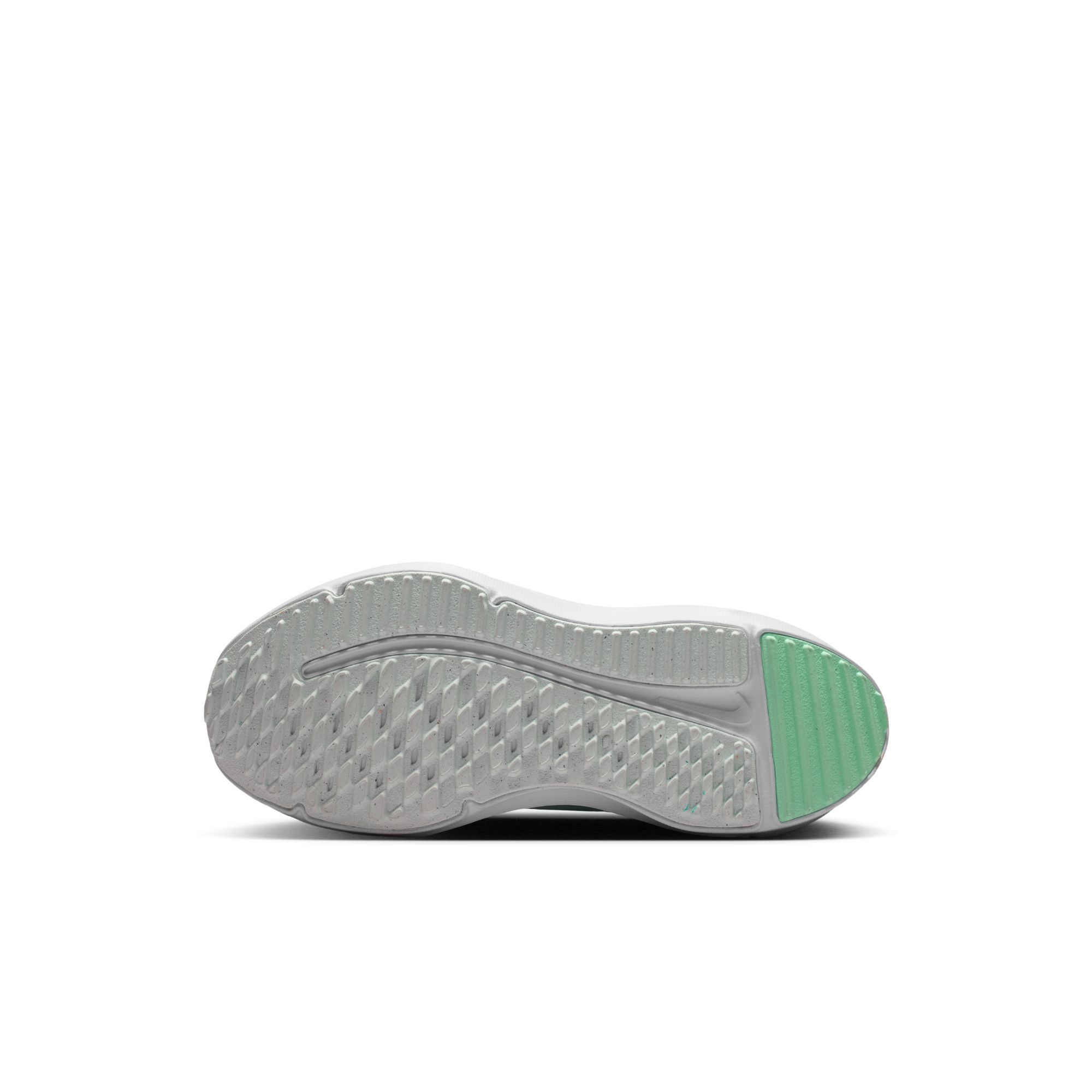 Nike Cosmic Runner image number 8