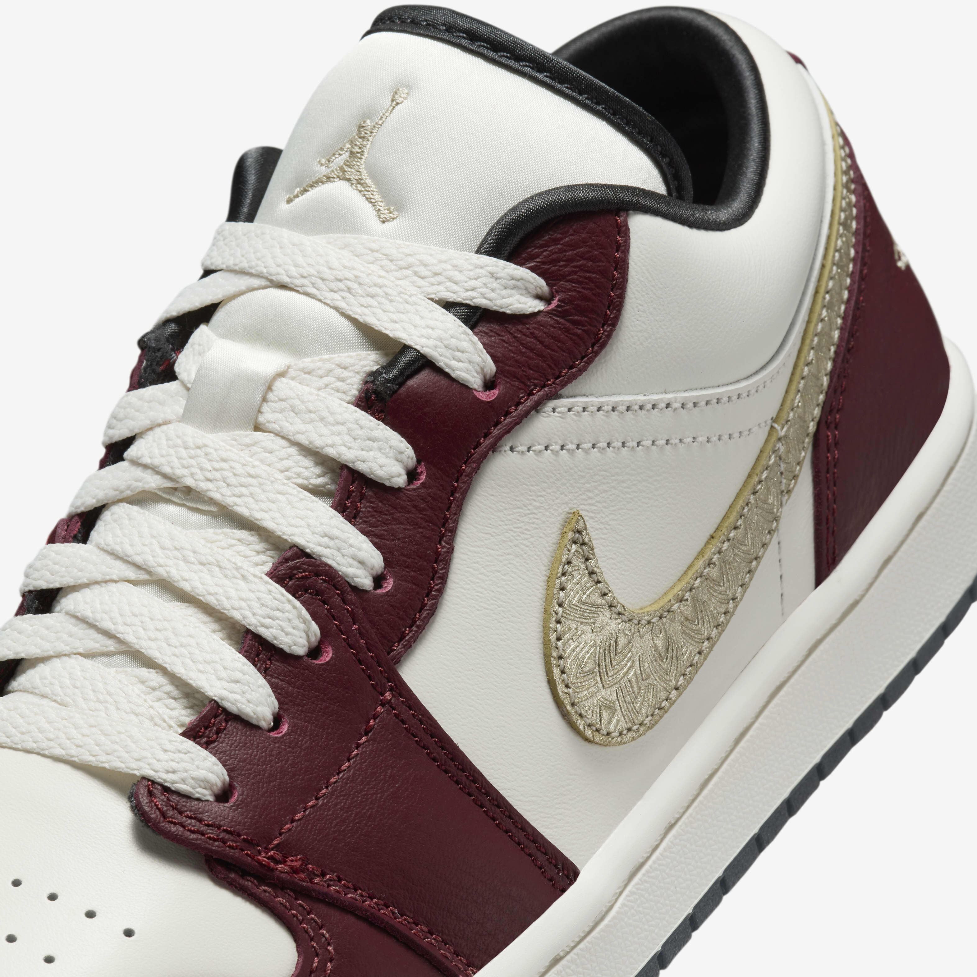 Air Jordan 1 Retro Low OG 