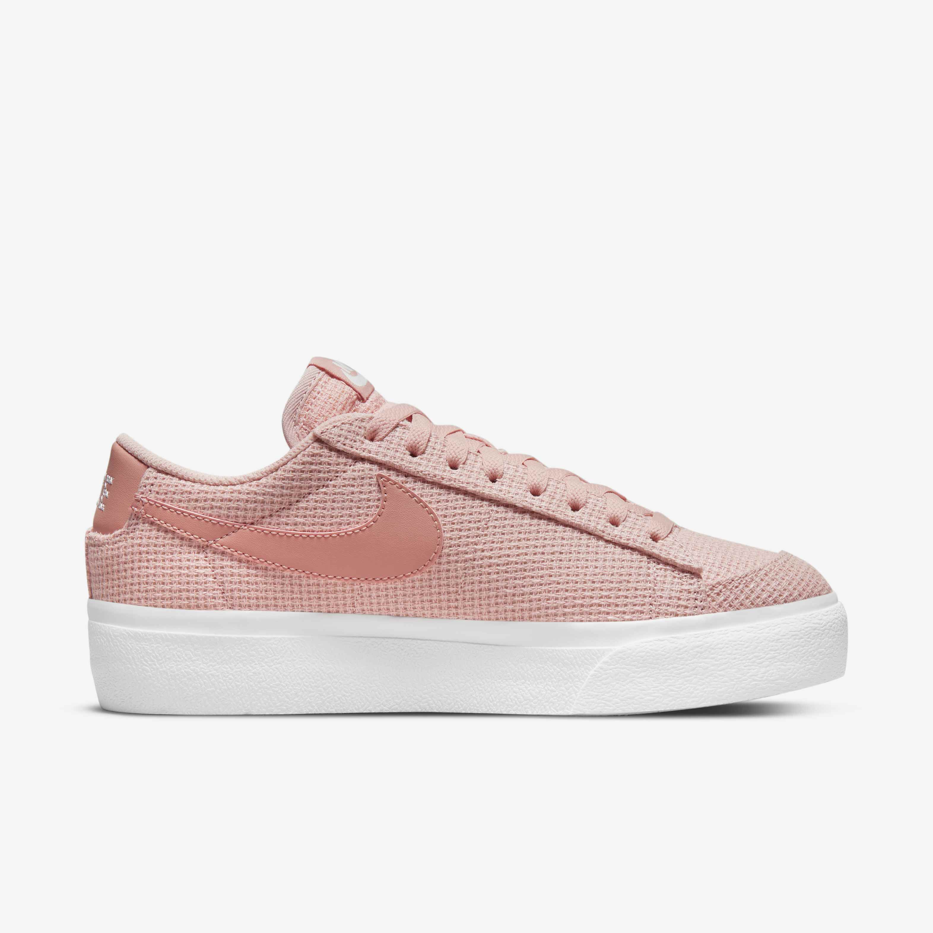 Nike Blazer Low Platform image number 2