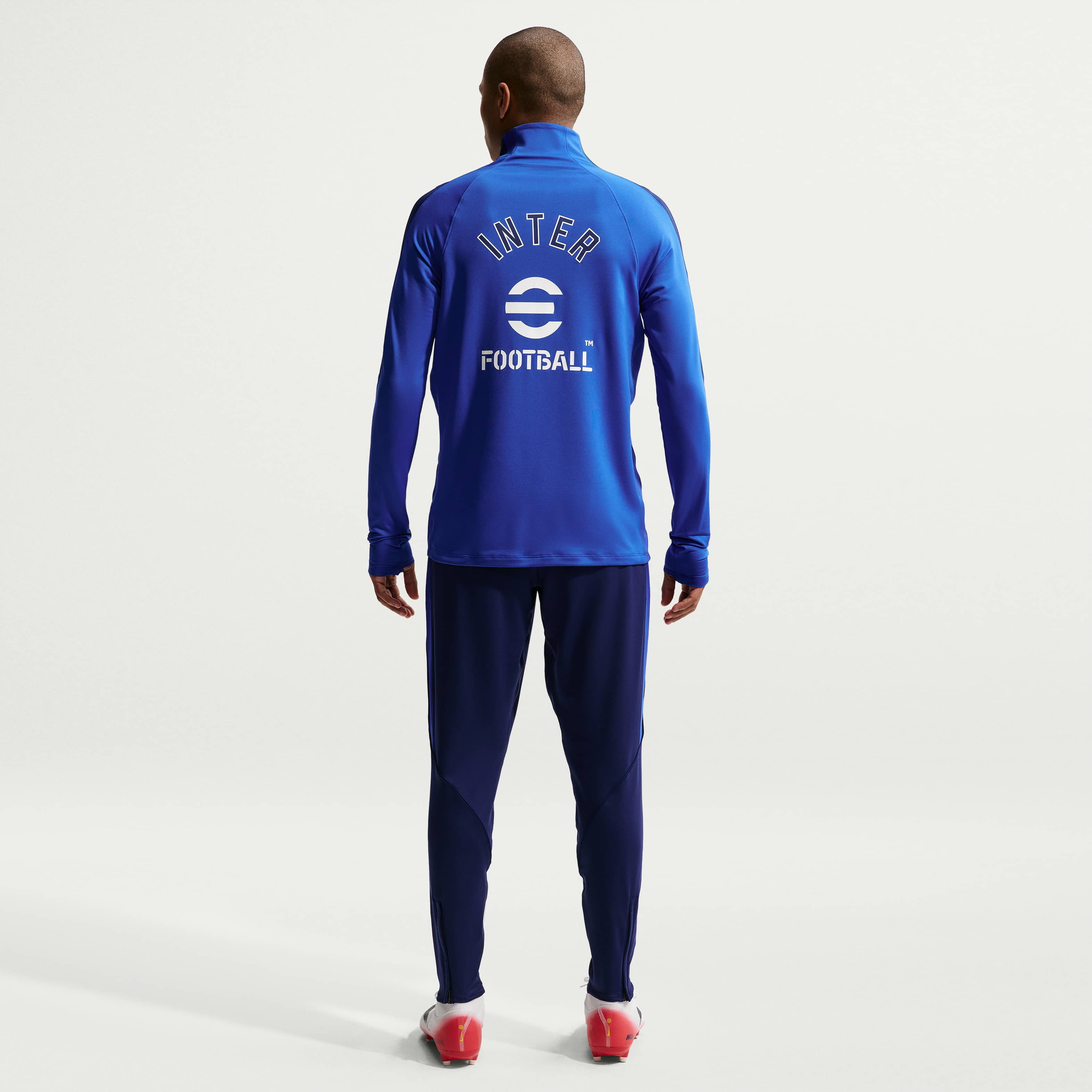 Inter Milan Strike image number 4