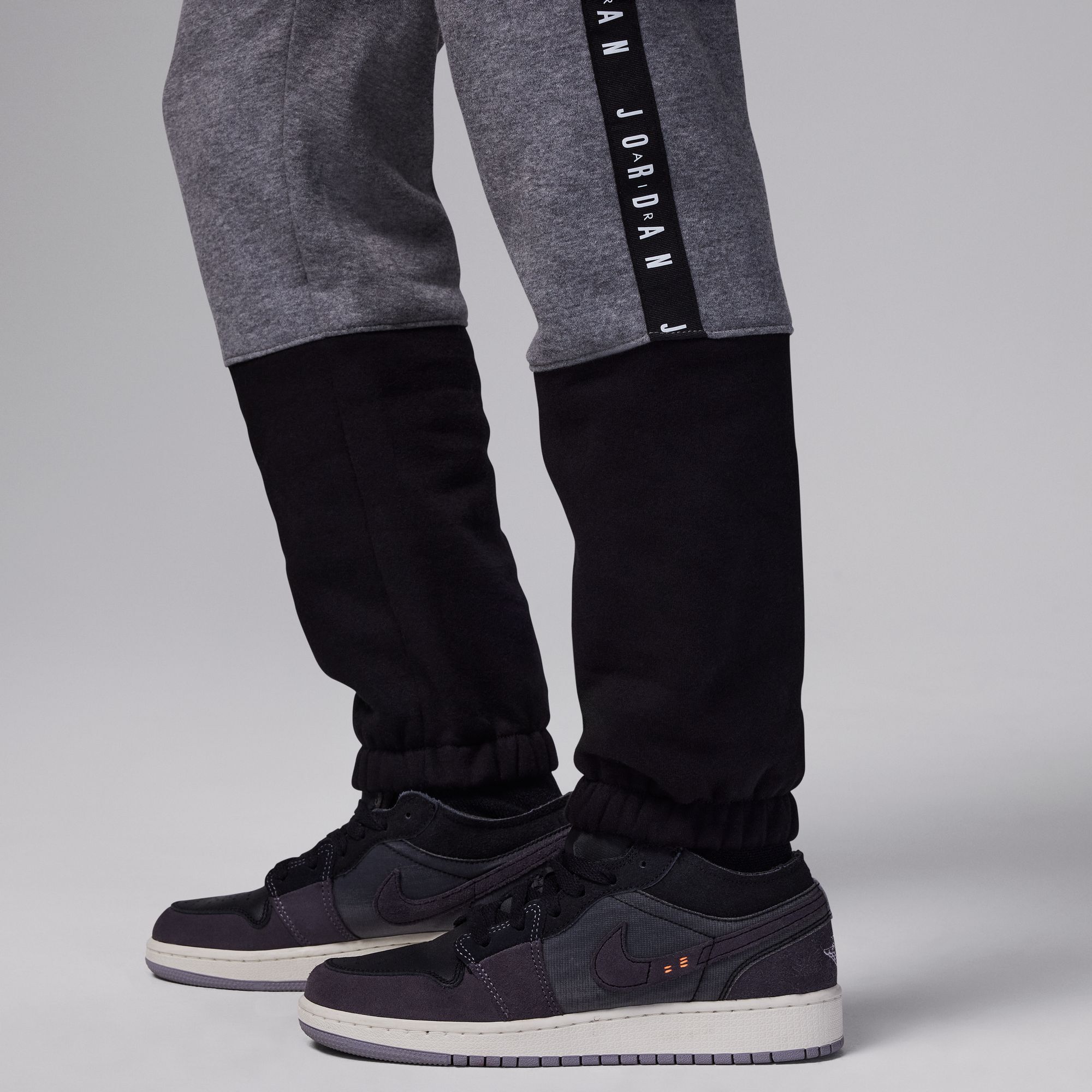 Jordan Flight Sideline Fleece Pants image number 3