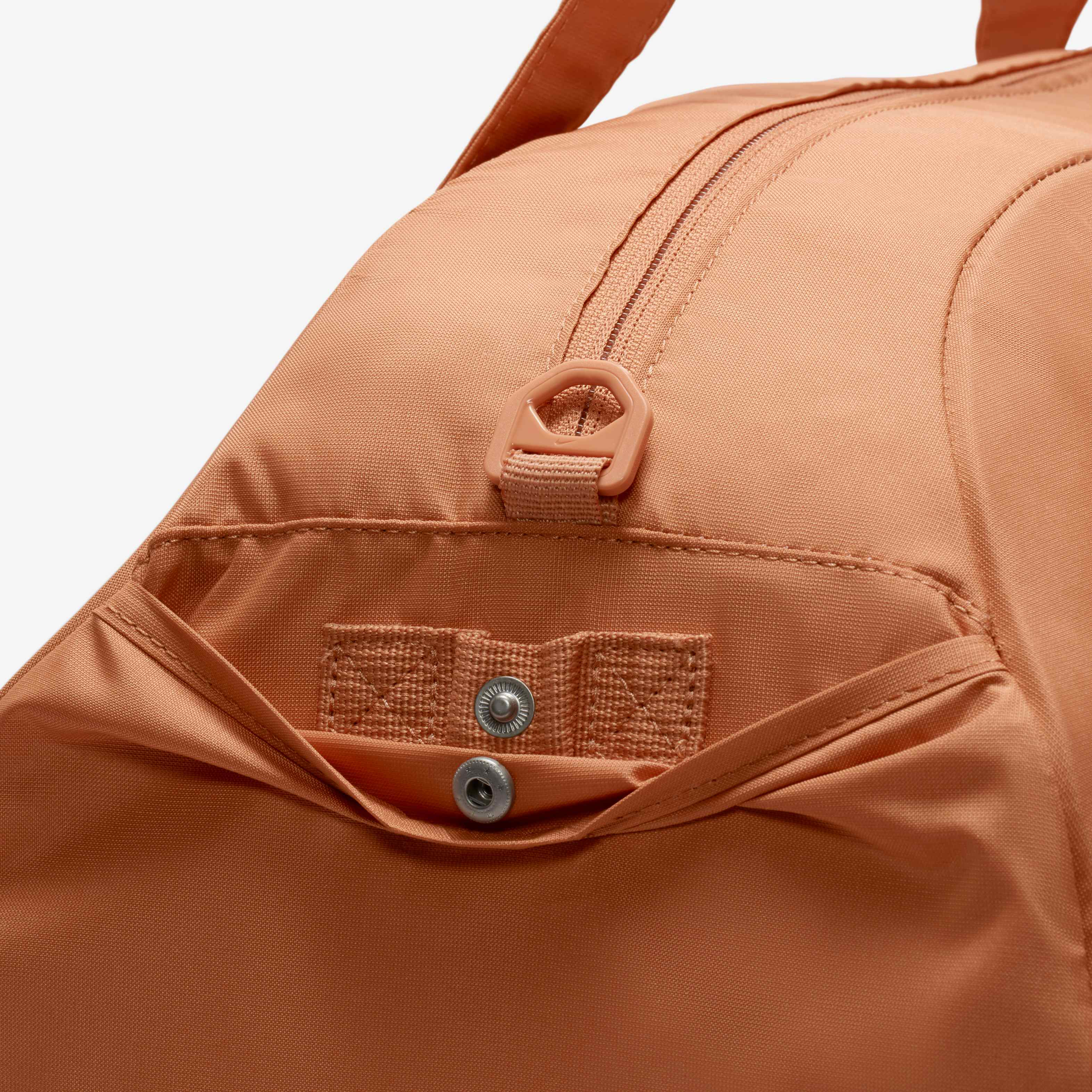 نايكي جيم كلوب image number 7