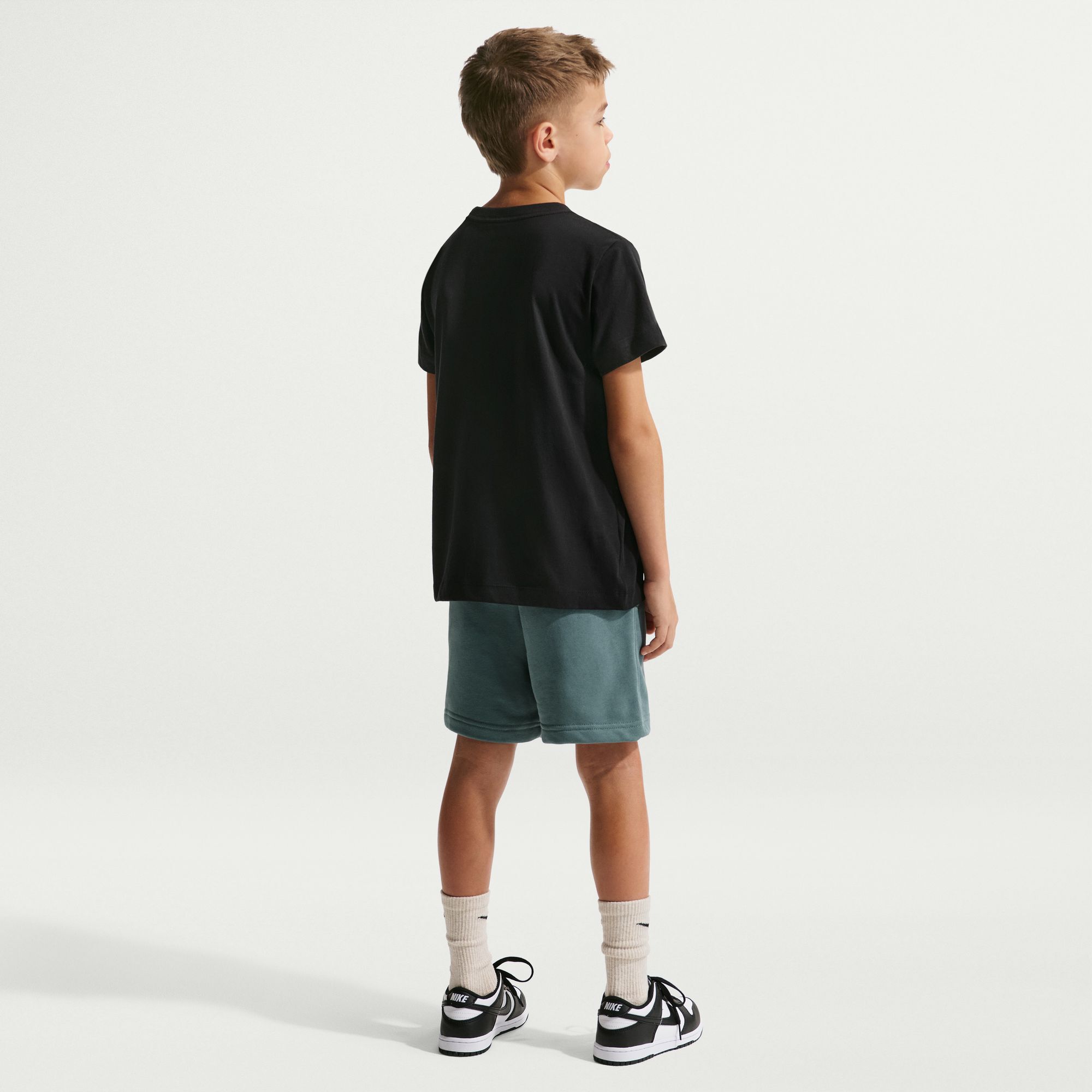 Nike Sportswear image number 1