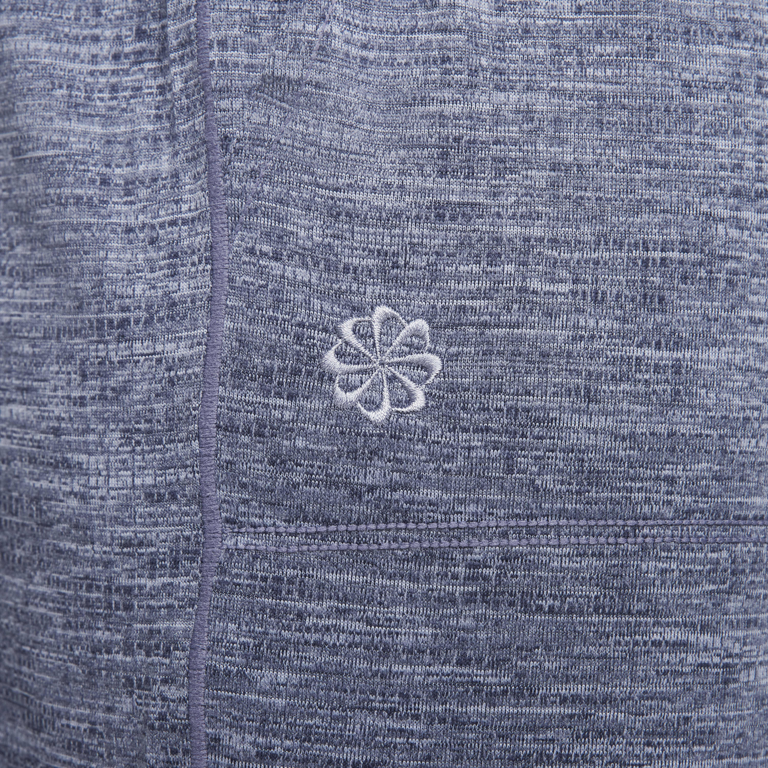 Nike Yoga image number 4