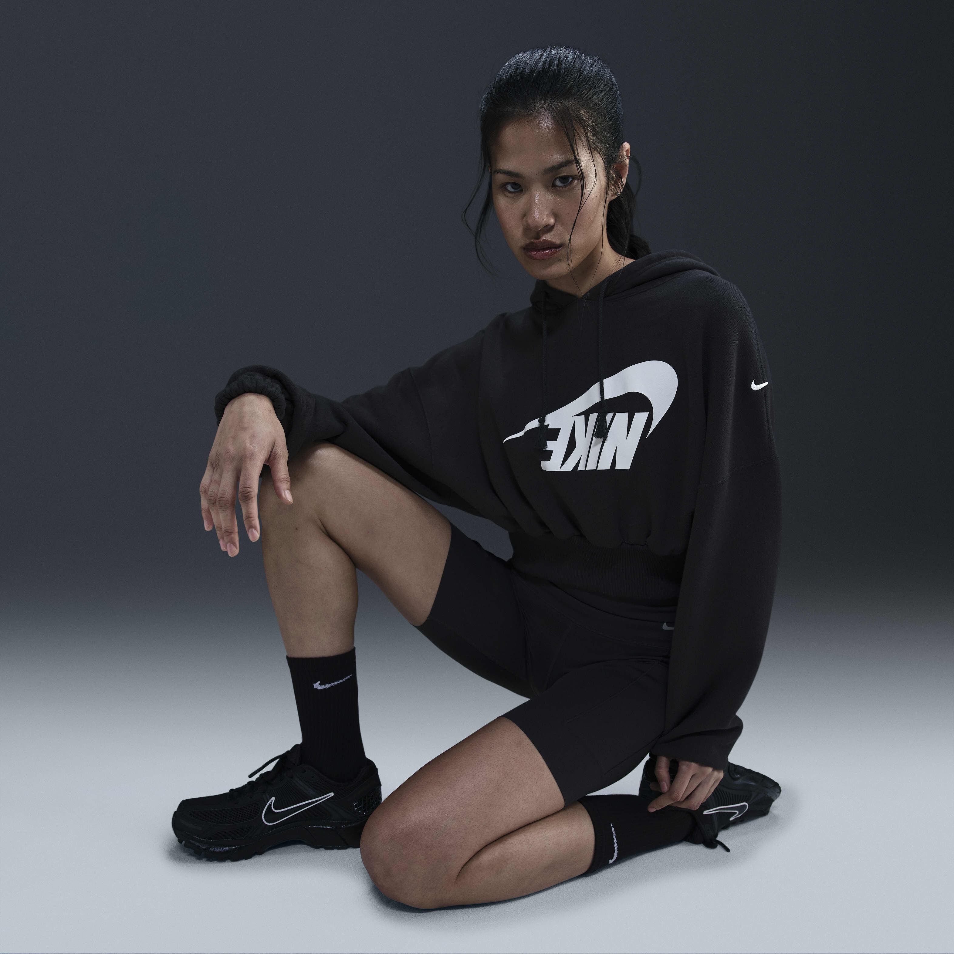 Nike Sportswear image number 2