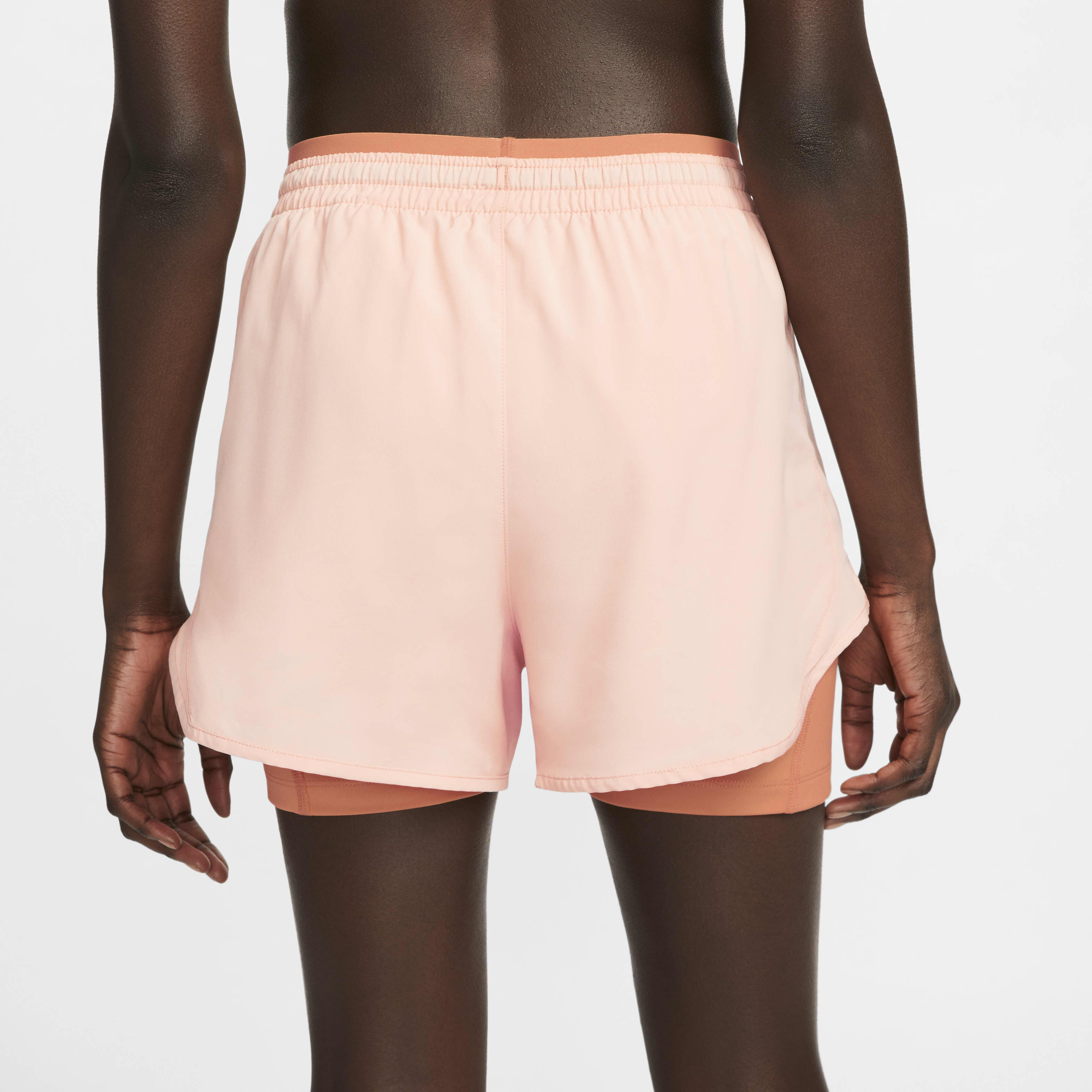 نايكي تمبو لوكس image number 2