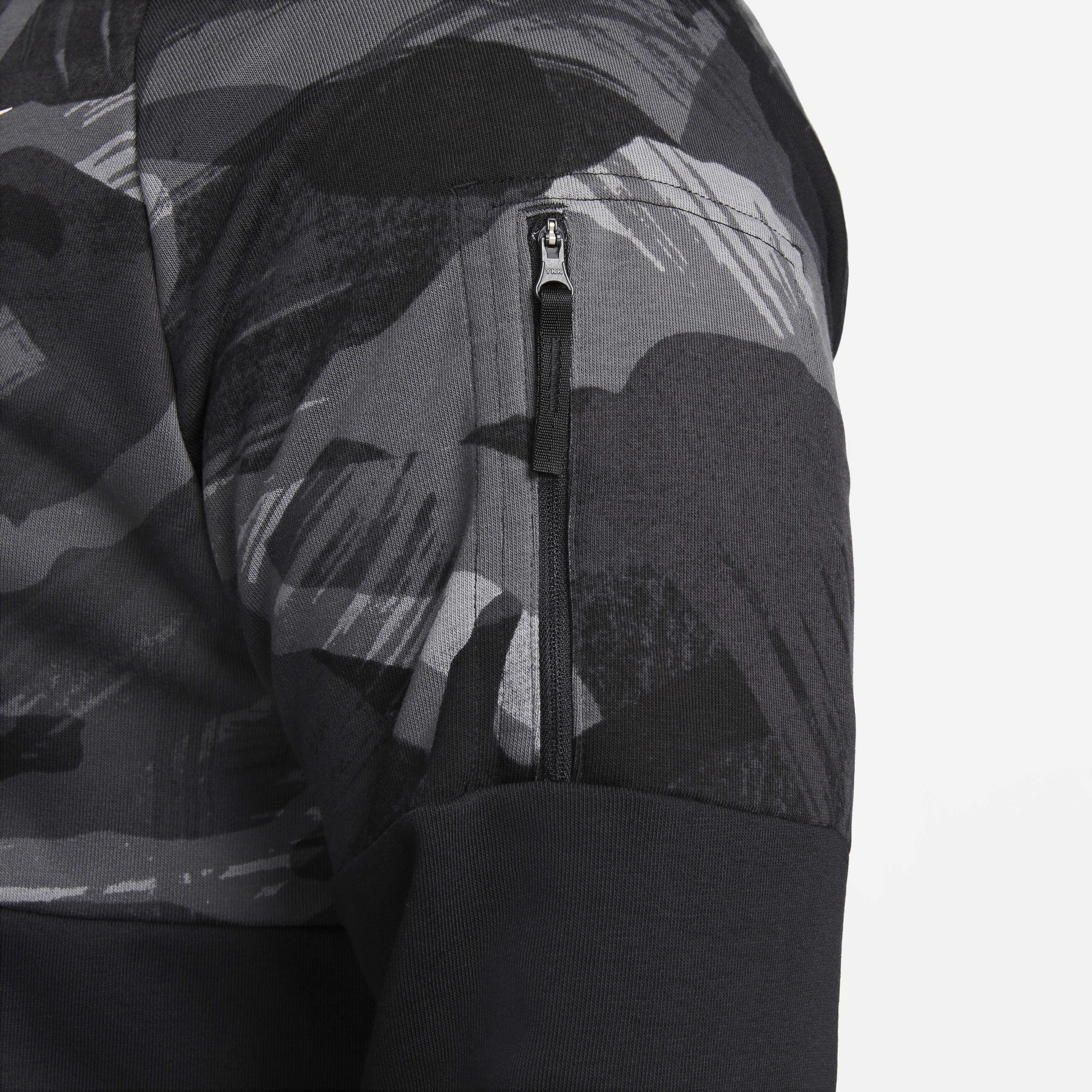 Nike Dri-FIT Fleece image number 10