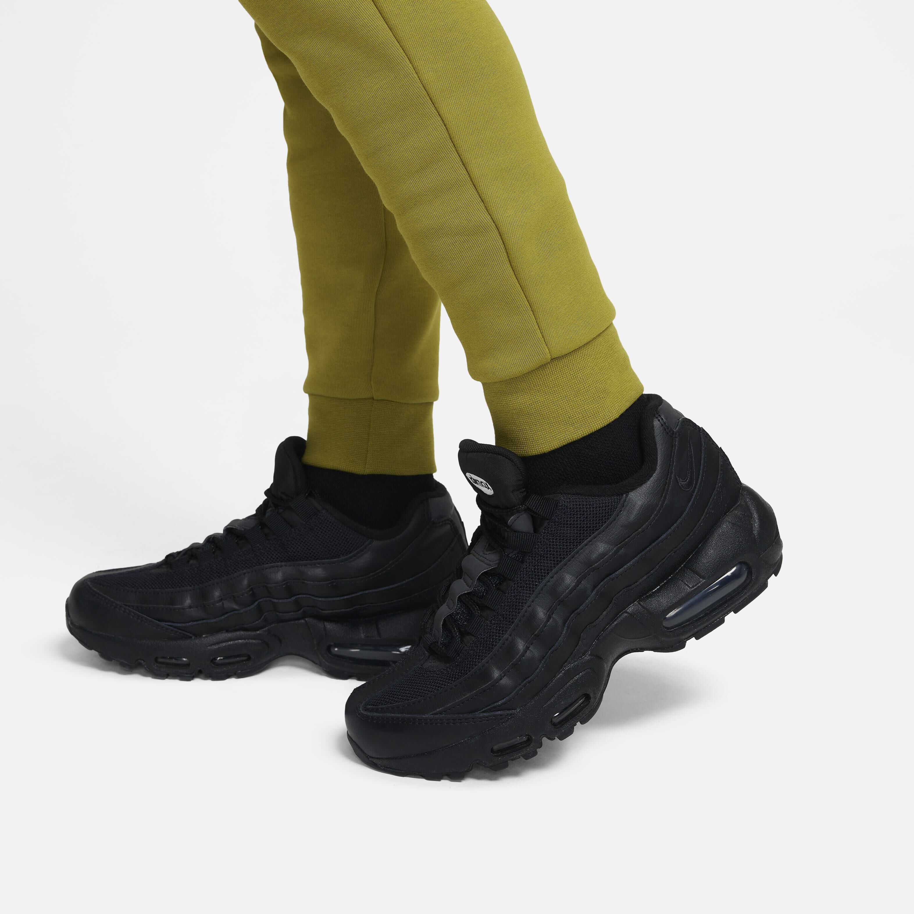 نايكي سبورتسوير تك فليس image number 4