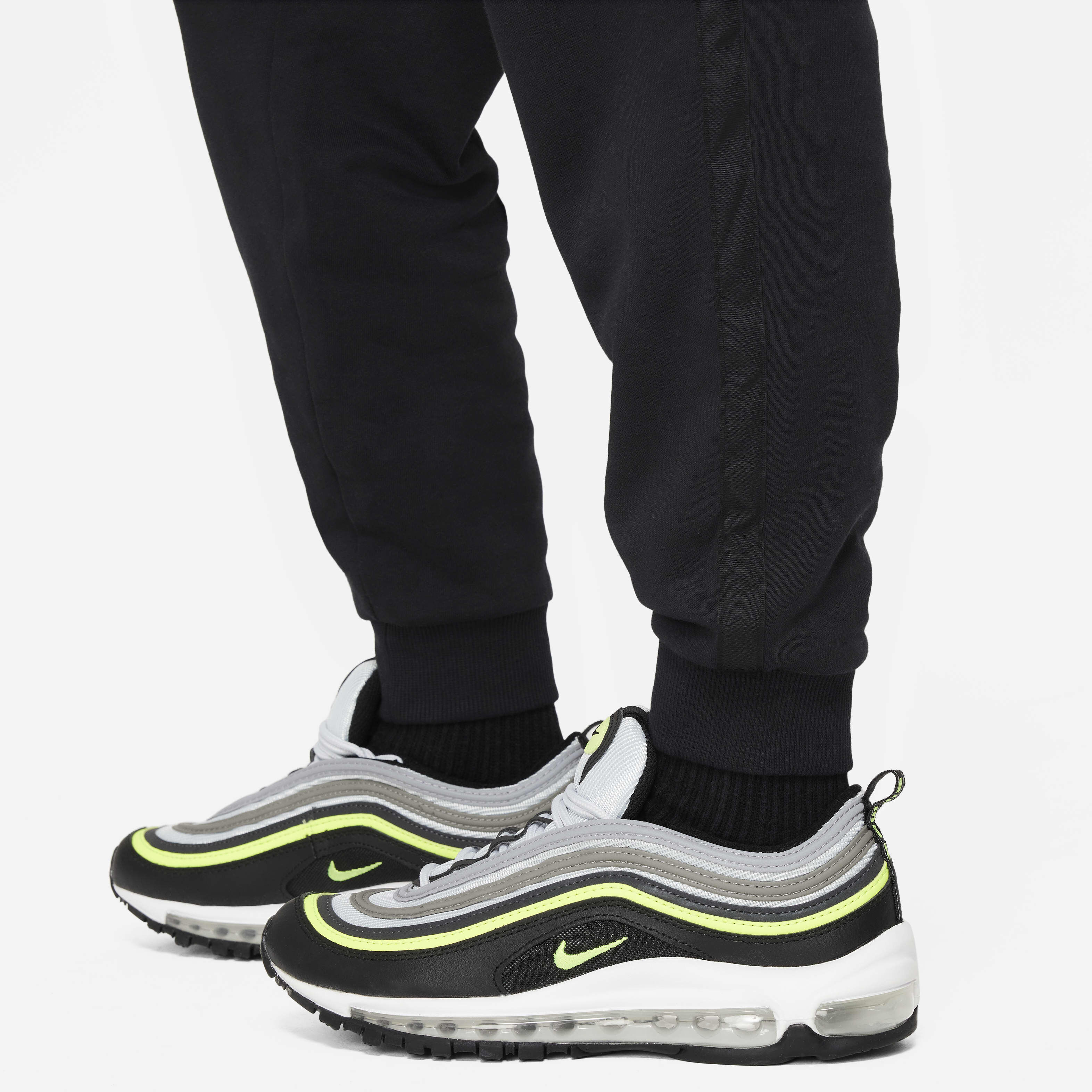 Nike Outdoor Play EasyOn image number 5