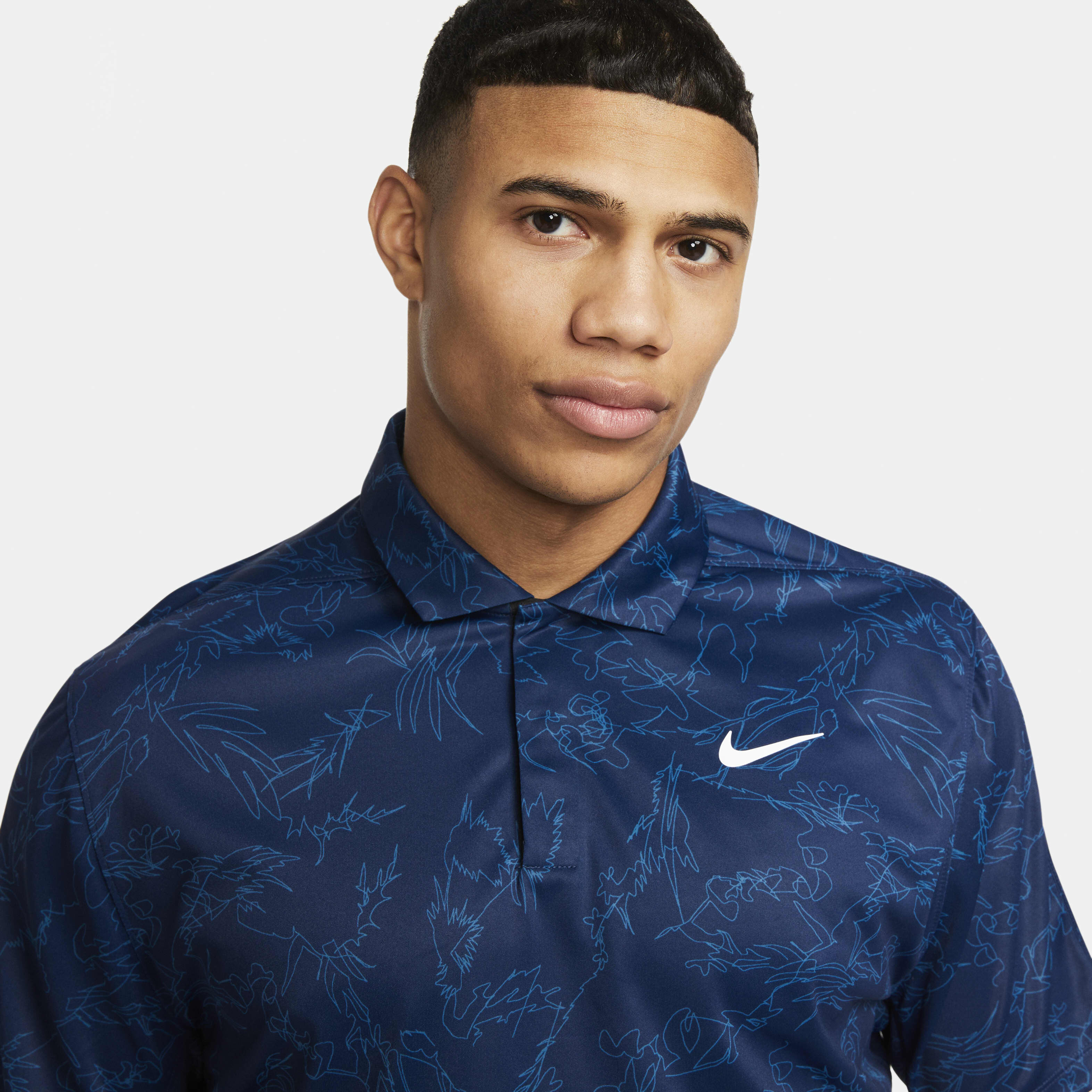 Tiger Woods image number 2