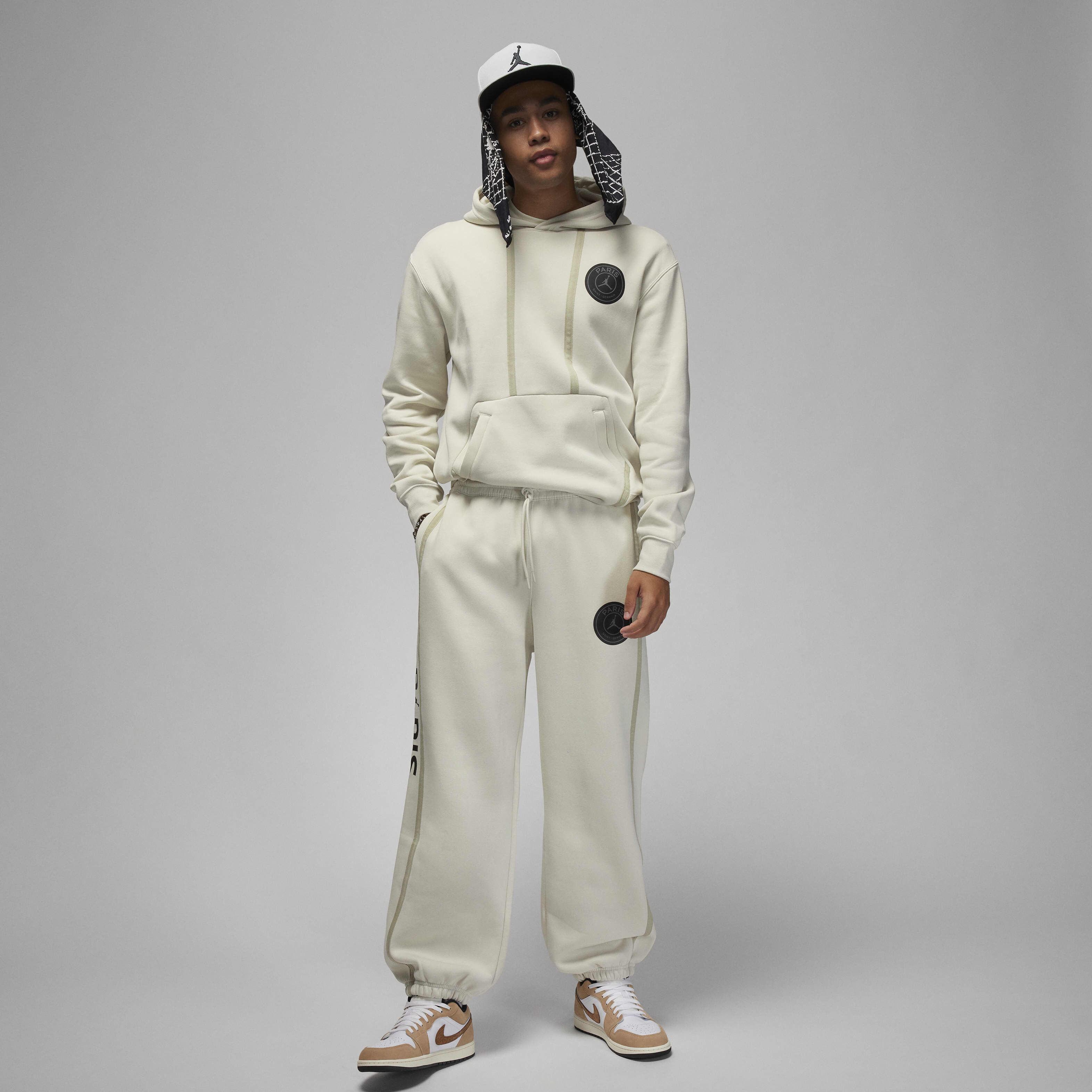 Paris Saint-Germain image number 6