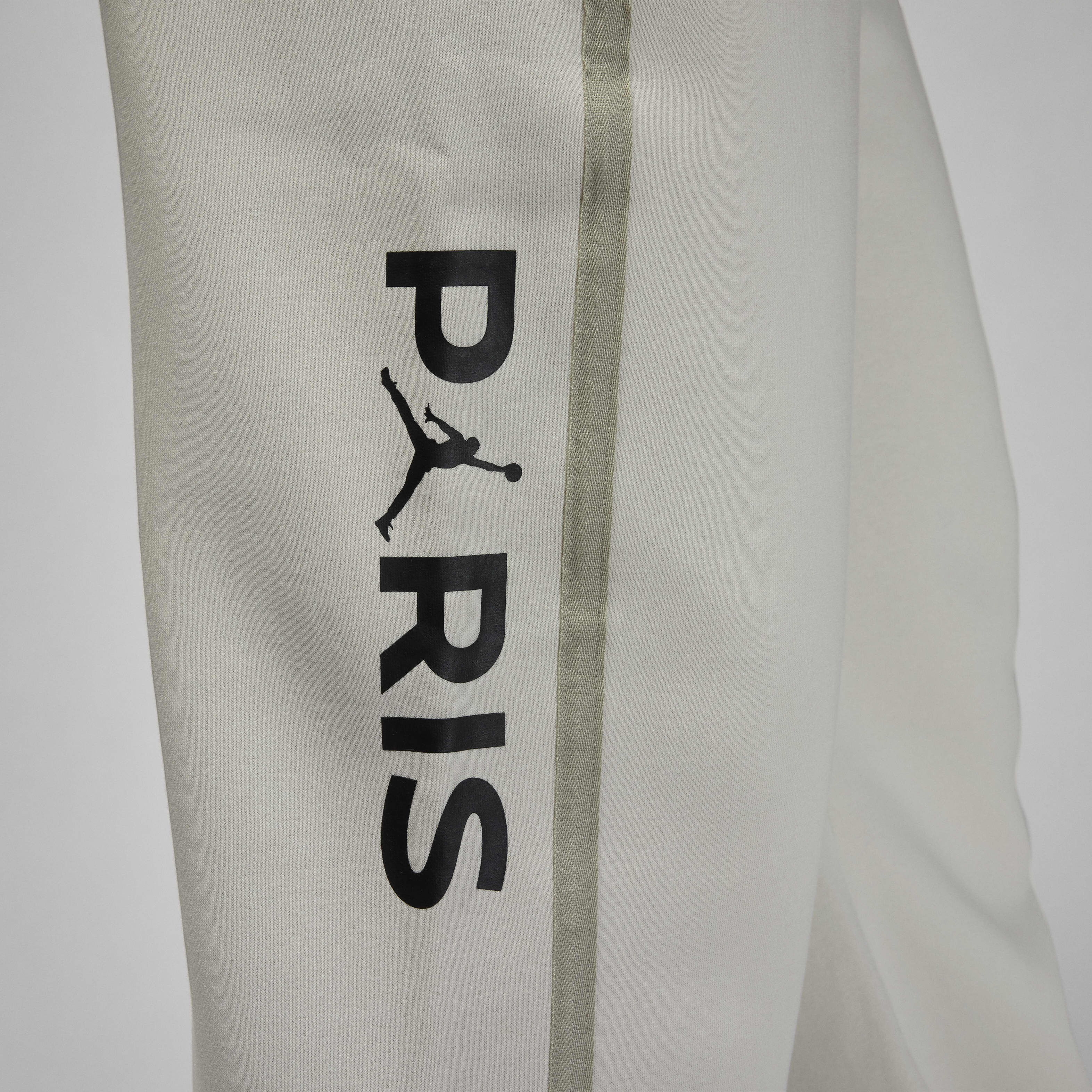 Paris Saint-Germain image number 4