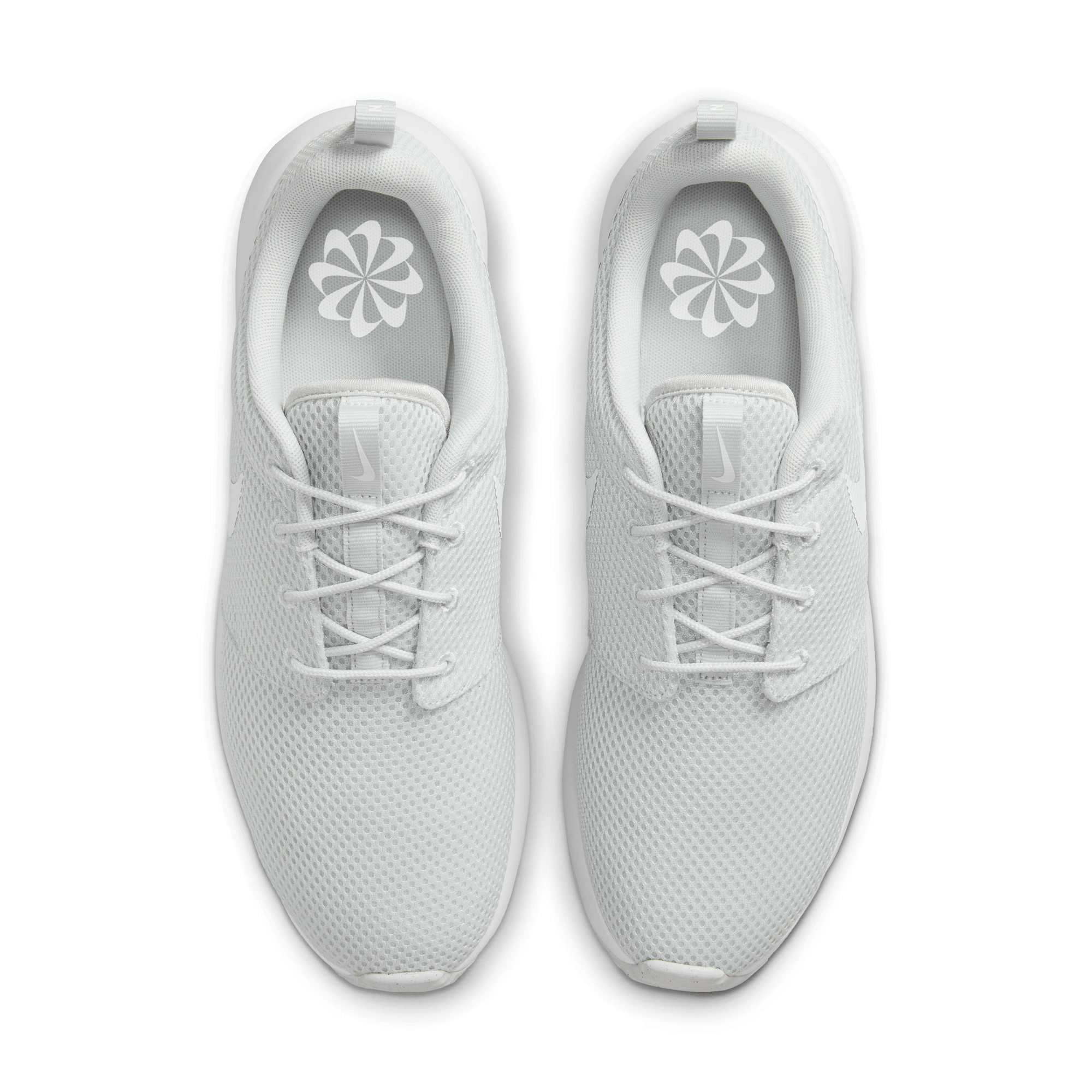 Nike roshe one all white online