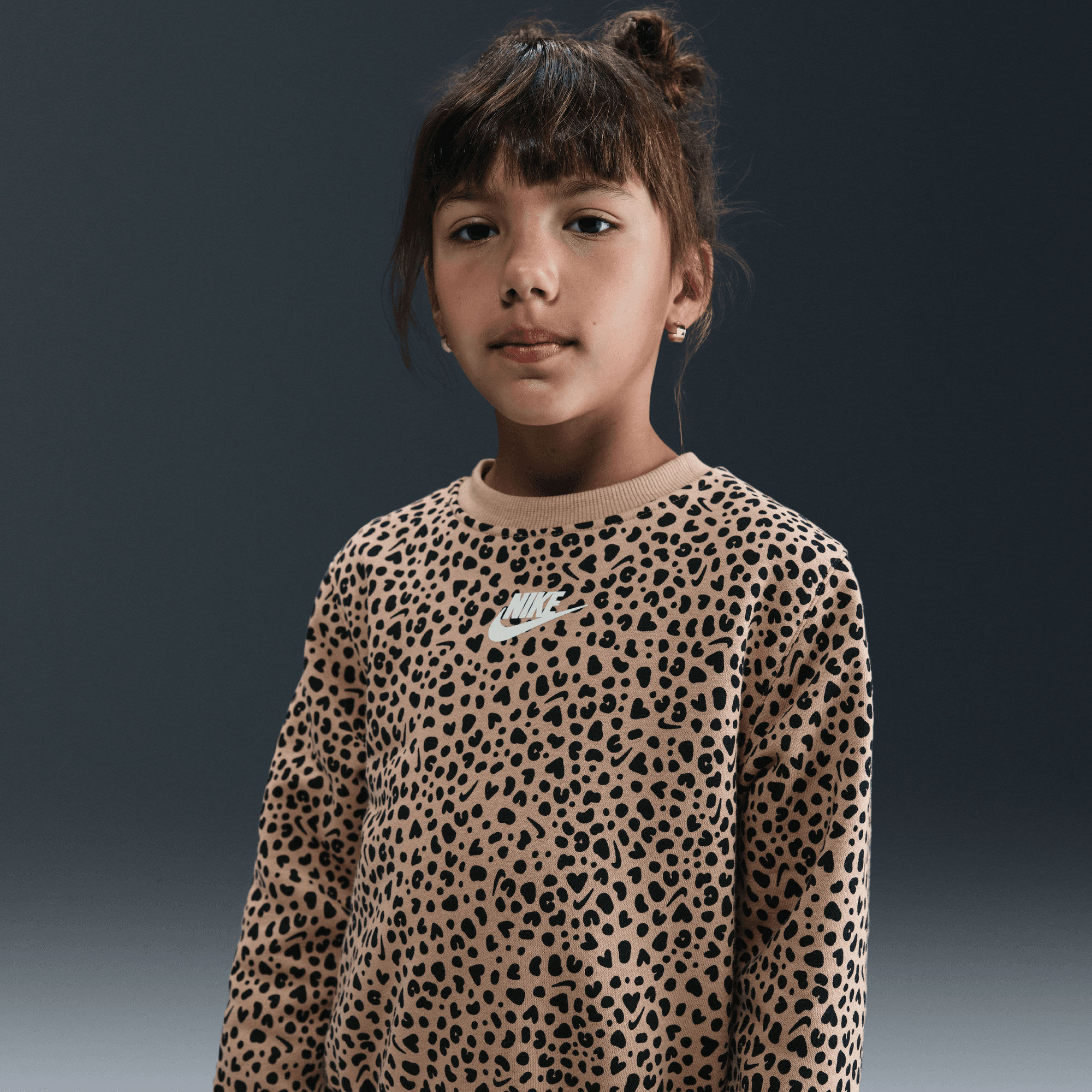 نايكي وايلد وورمث image number 2