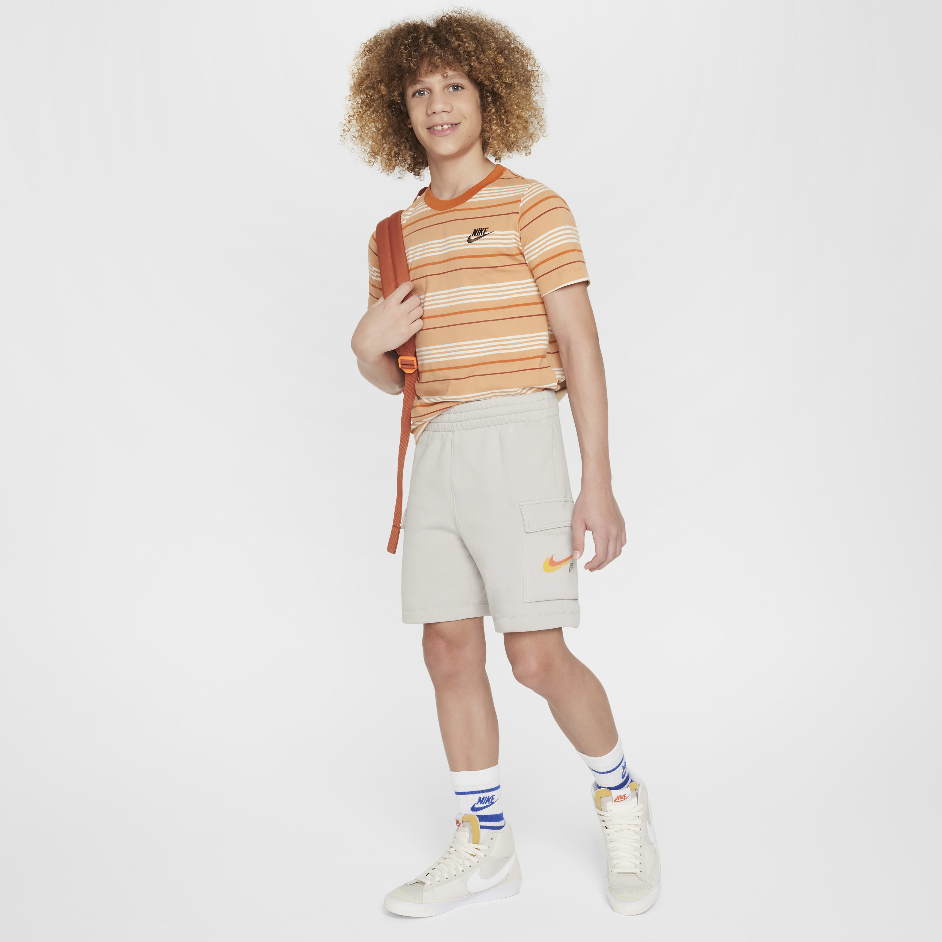 Nike Sportswear Standard Issue image number 6
