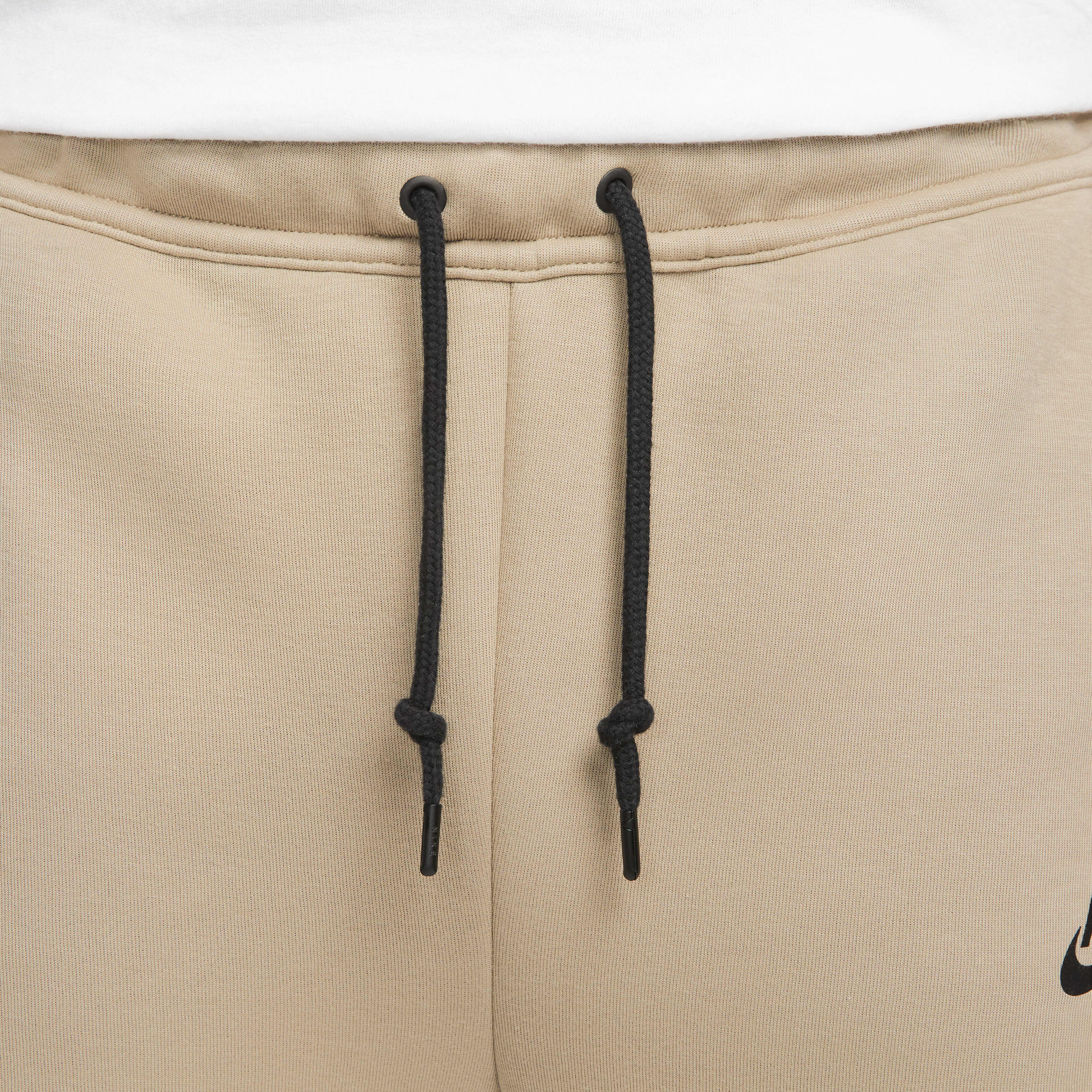 Nike Sportswear Tech Fleece image number 3