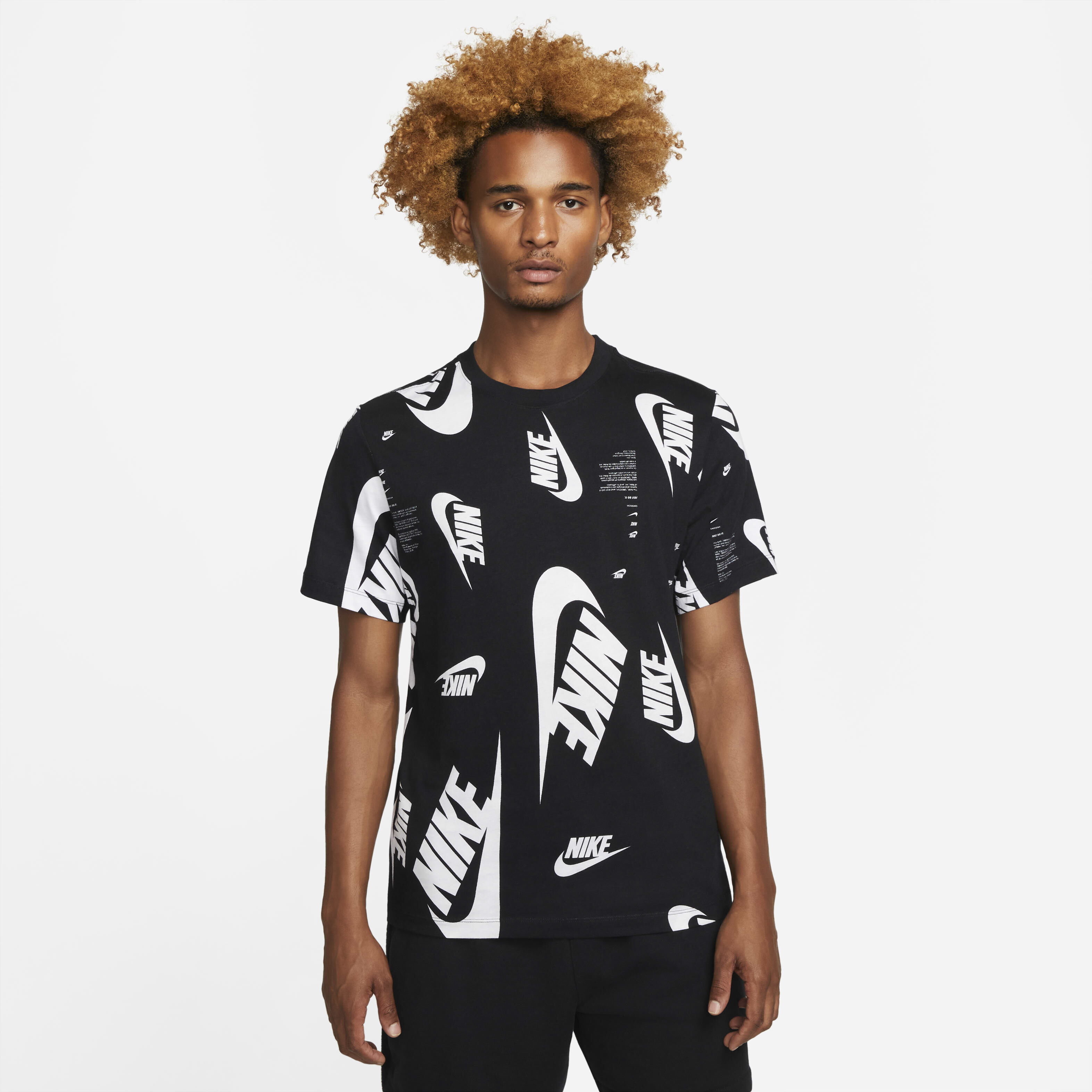 NIKE - さいさい　Tシャツ＋タオル Nike Club Swoosh T-Shirt | Champs Sports