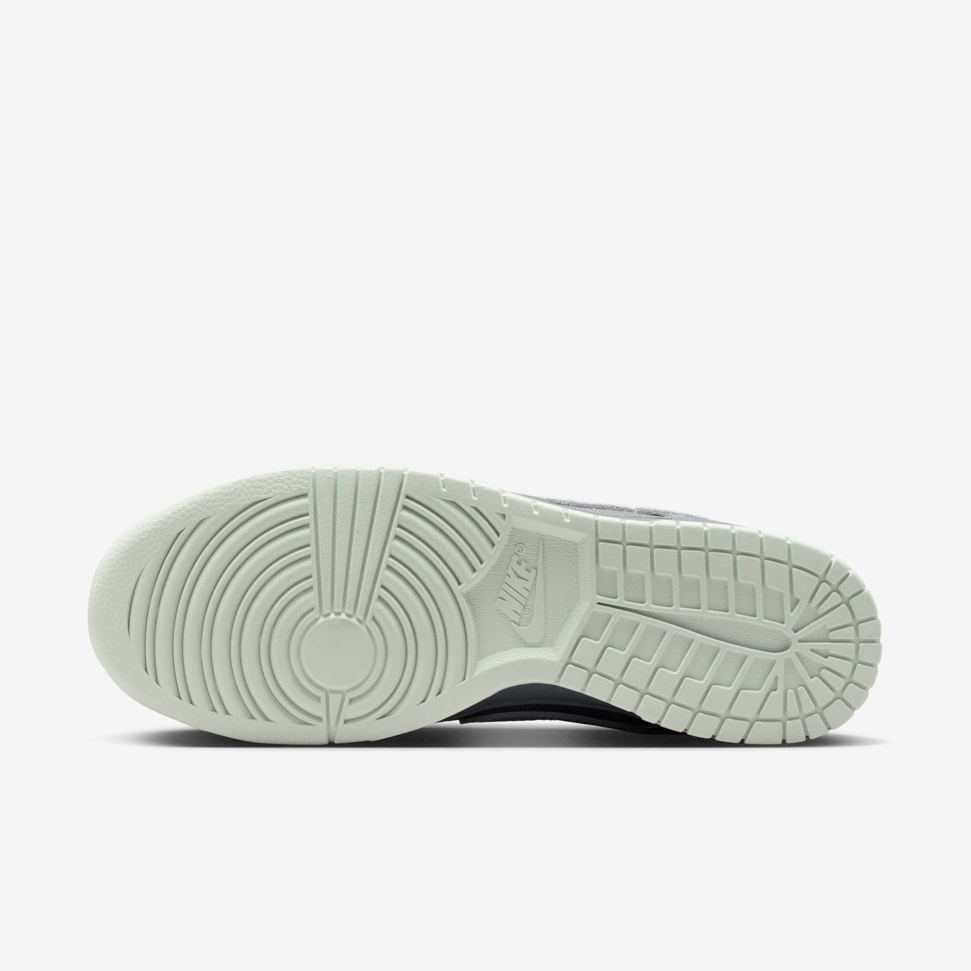 Nike Dunk Low Retro image number 1