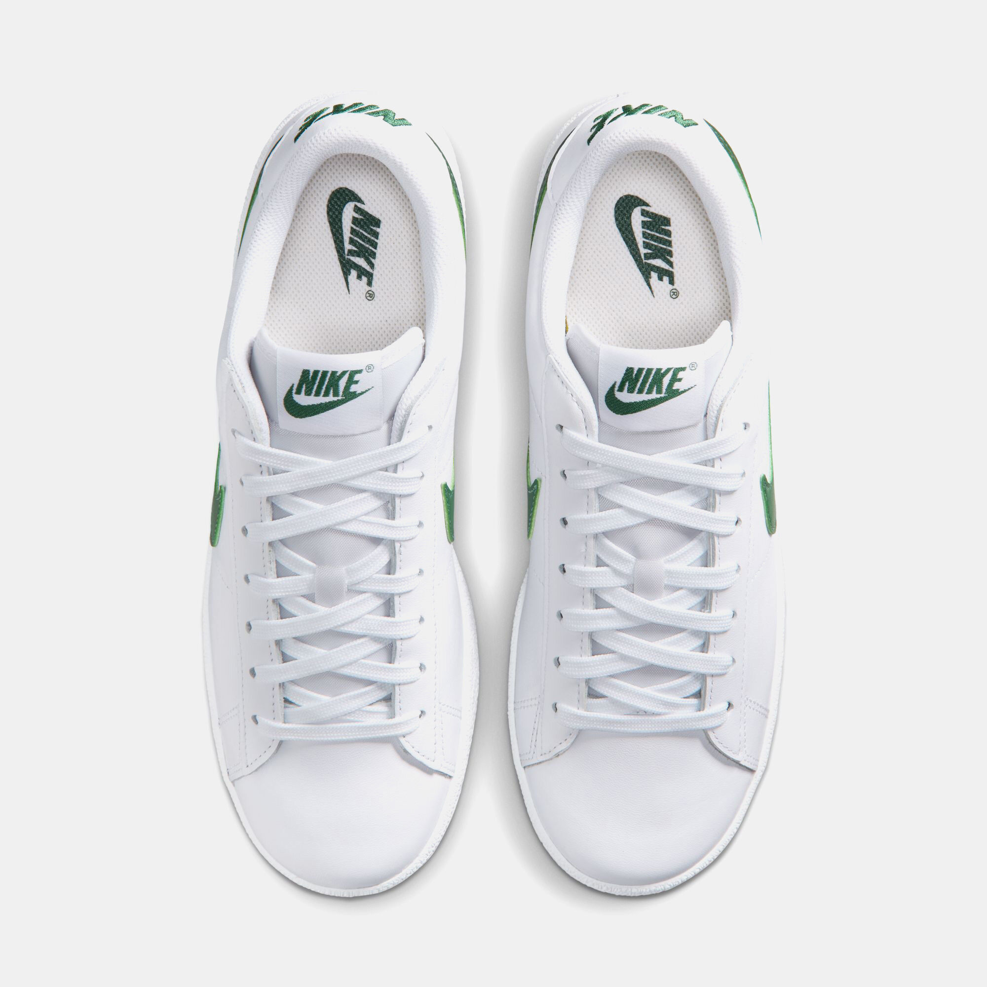 Nike Tennis Classic image number 3