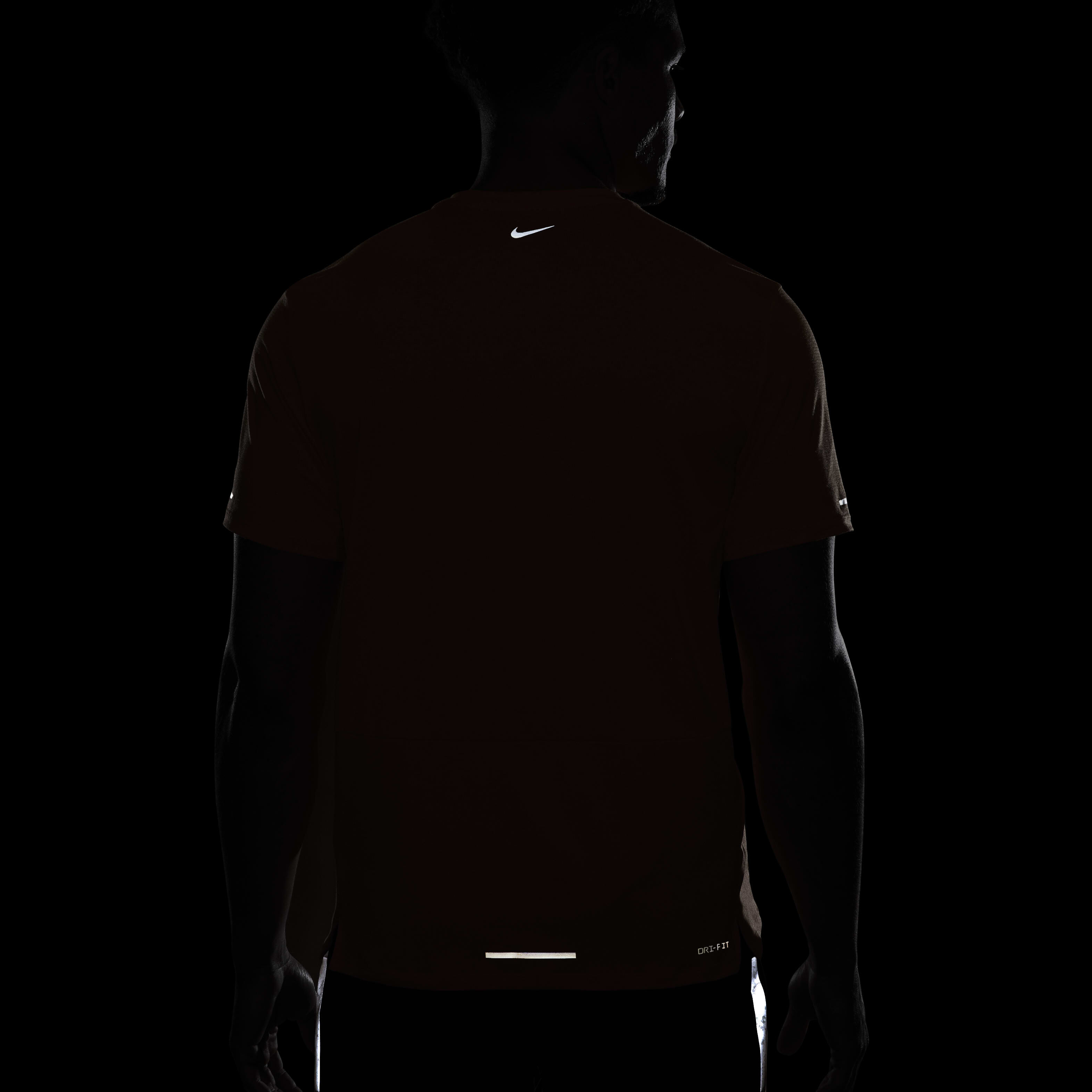 Nike Rise 365 Running Division image number 8