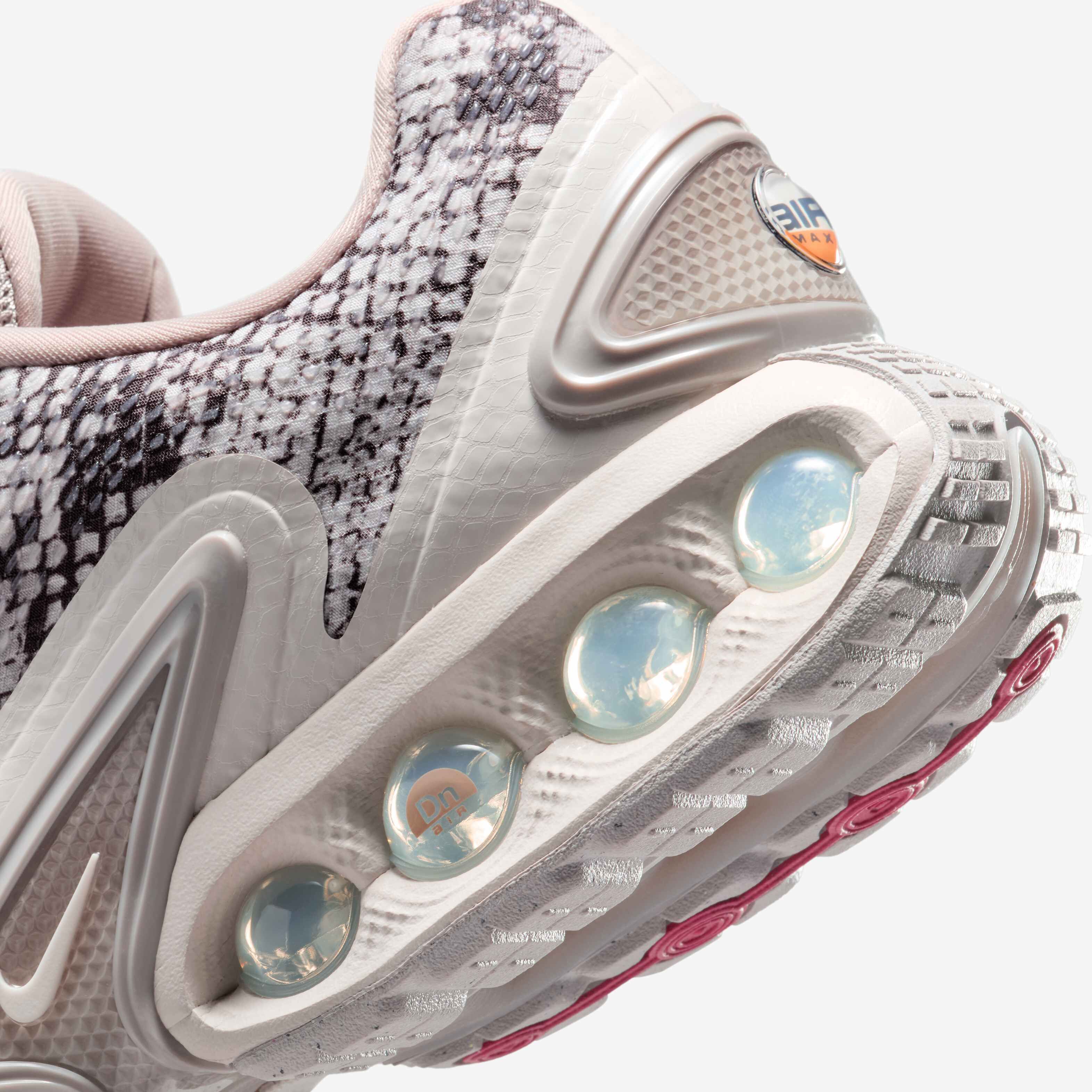 نايكي اير ماكس دي ان بريميوم image number 7