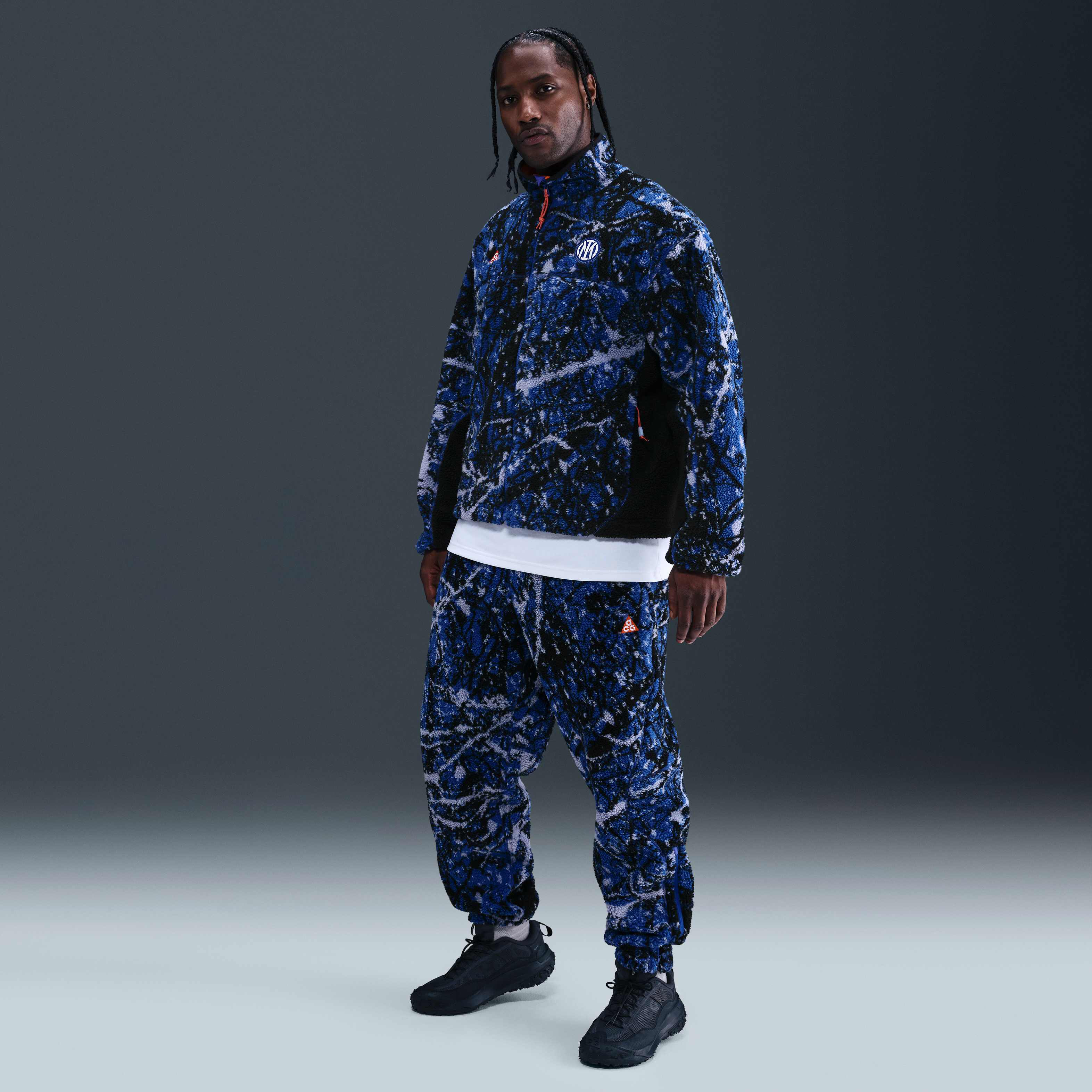 إنتر ميلان 'كانويل جلاسيير' SE image number 0