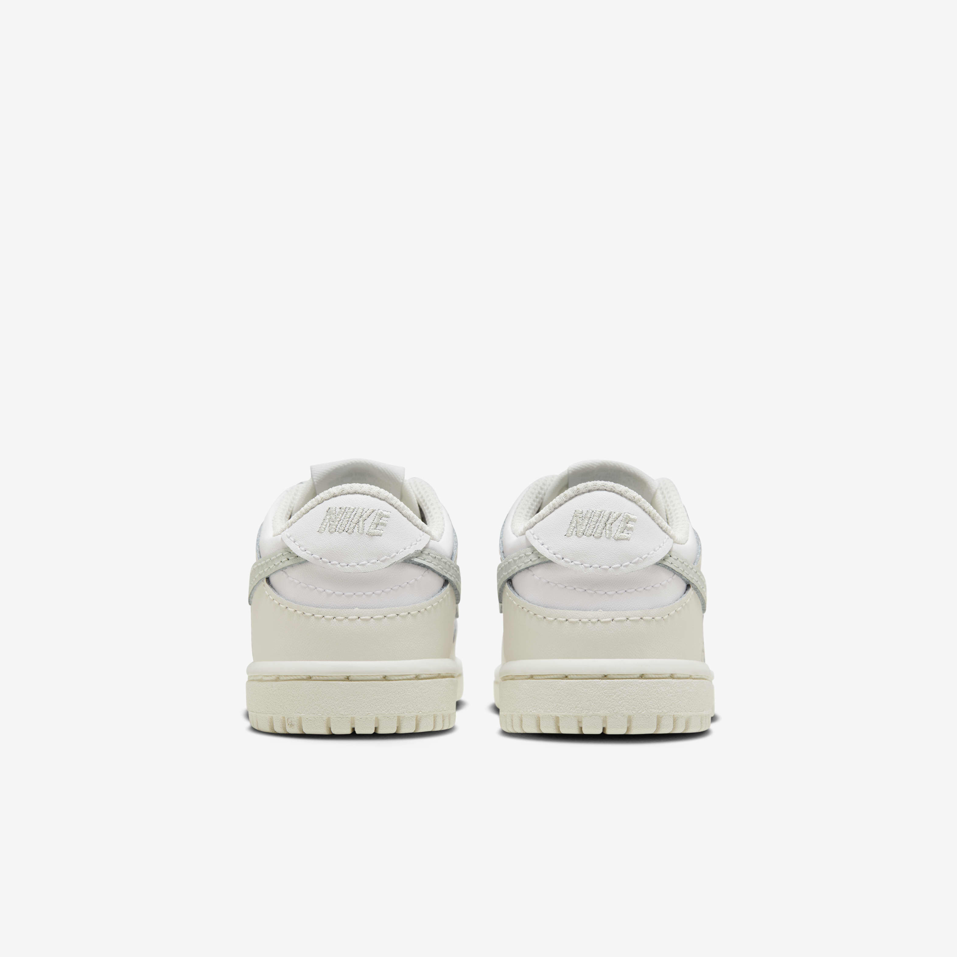 Nike Dunk Low image number 5