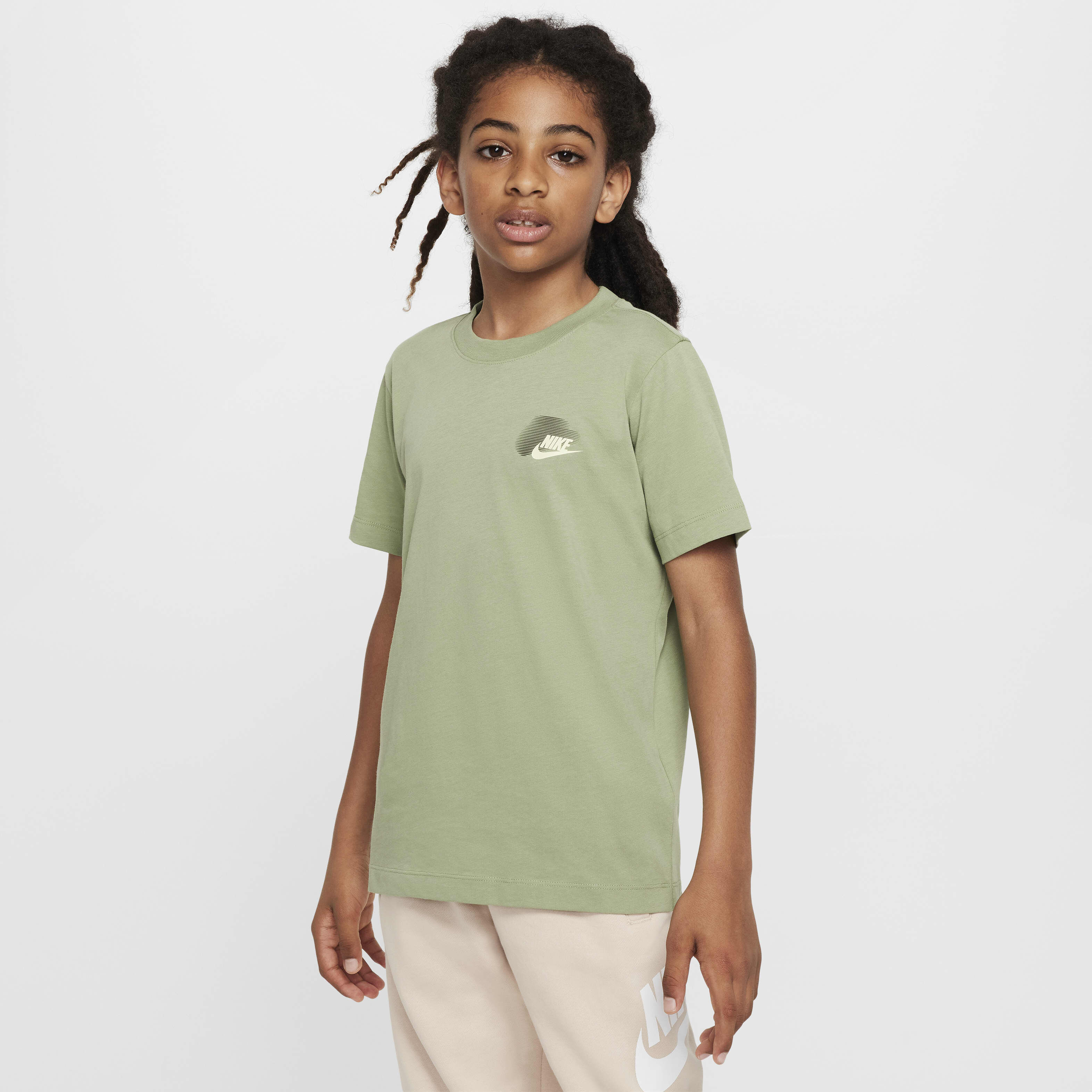 Nike Sportswear Standard Issue image number 0