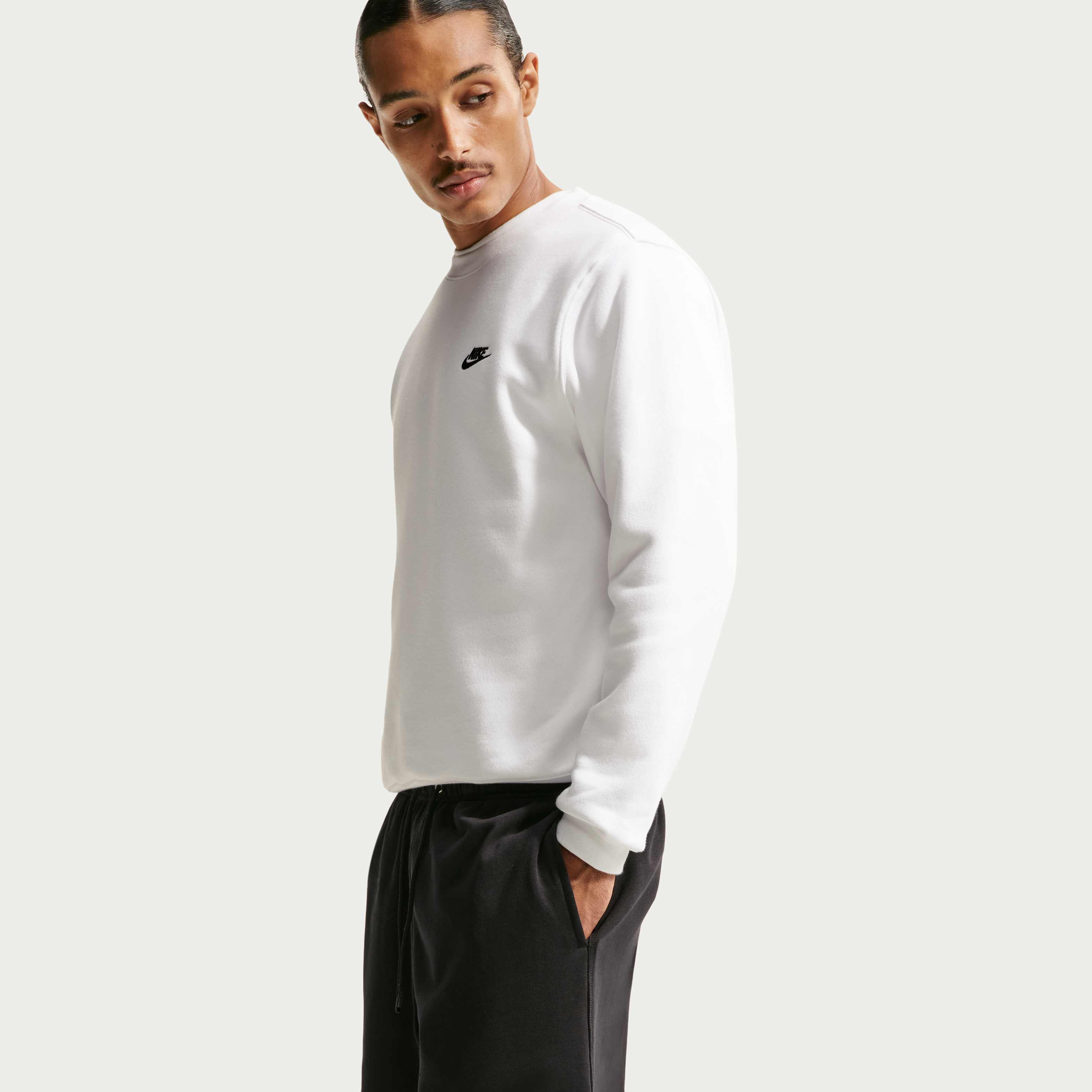 Nike Club image number 3