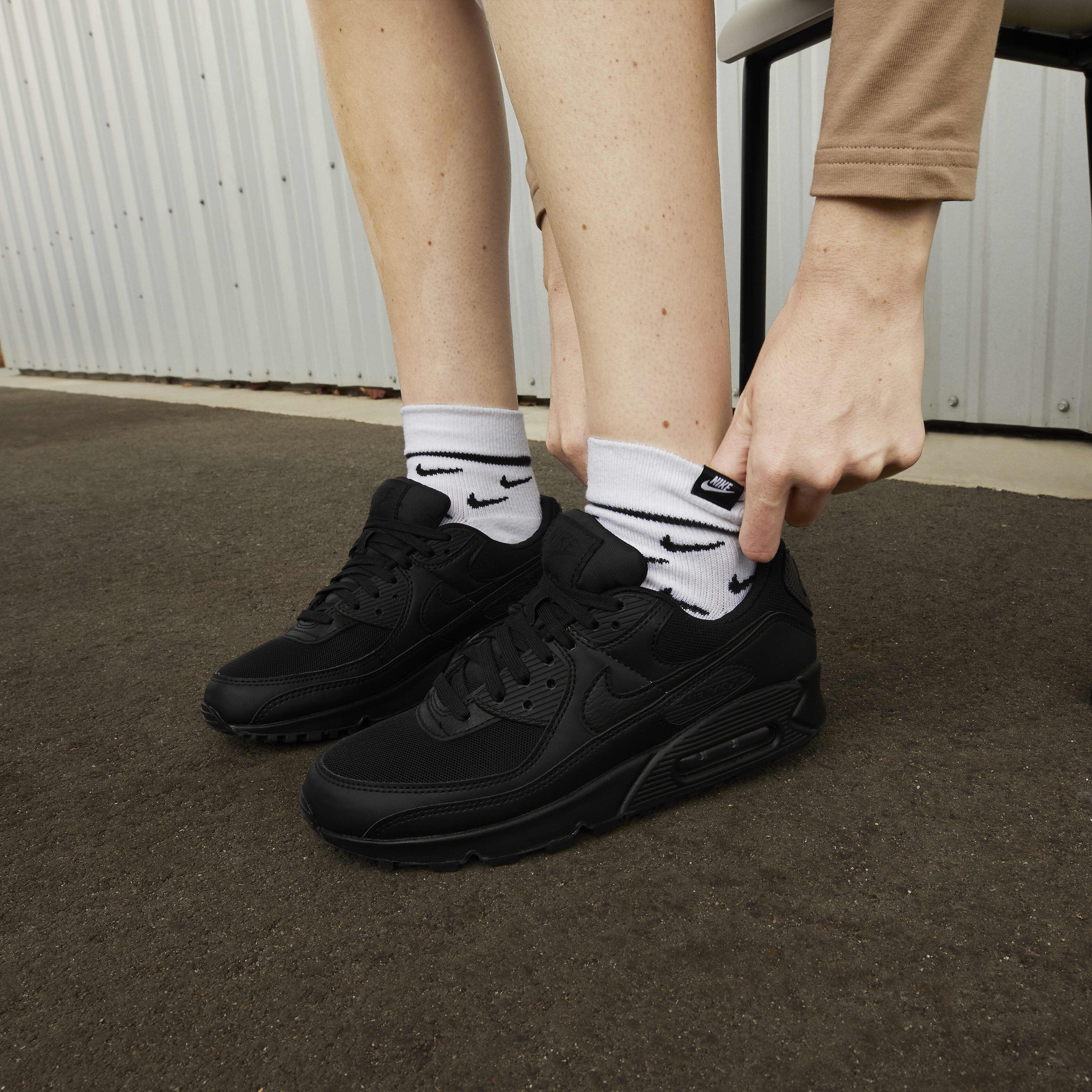 Nike air max 90 black white womens cheap