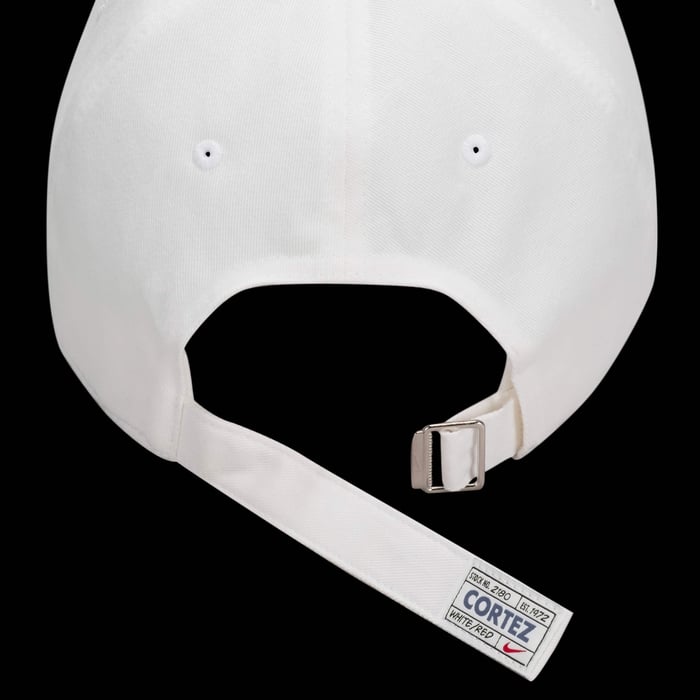 Nike Club image number 4 Nike Club image number 4