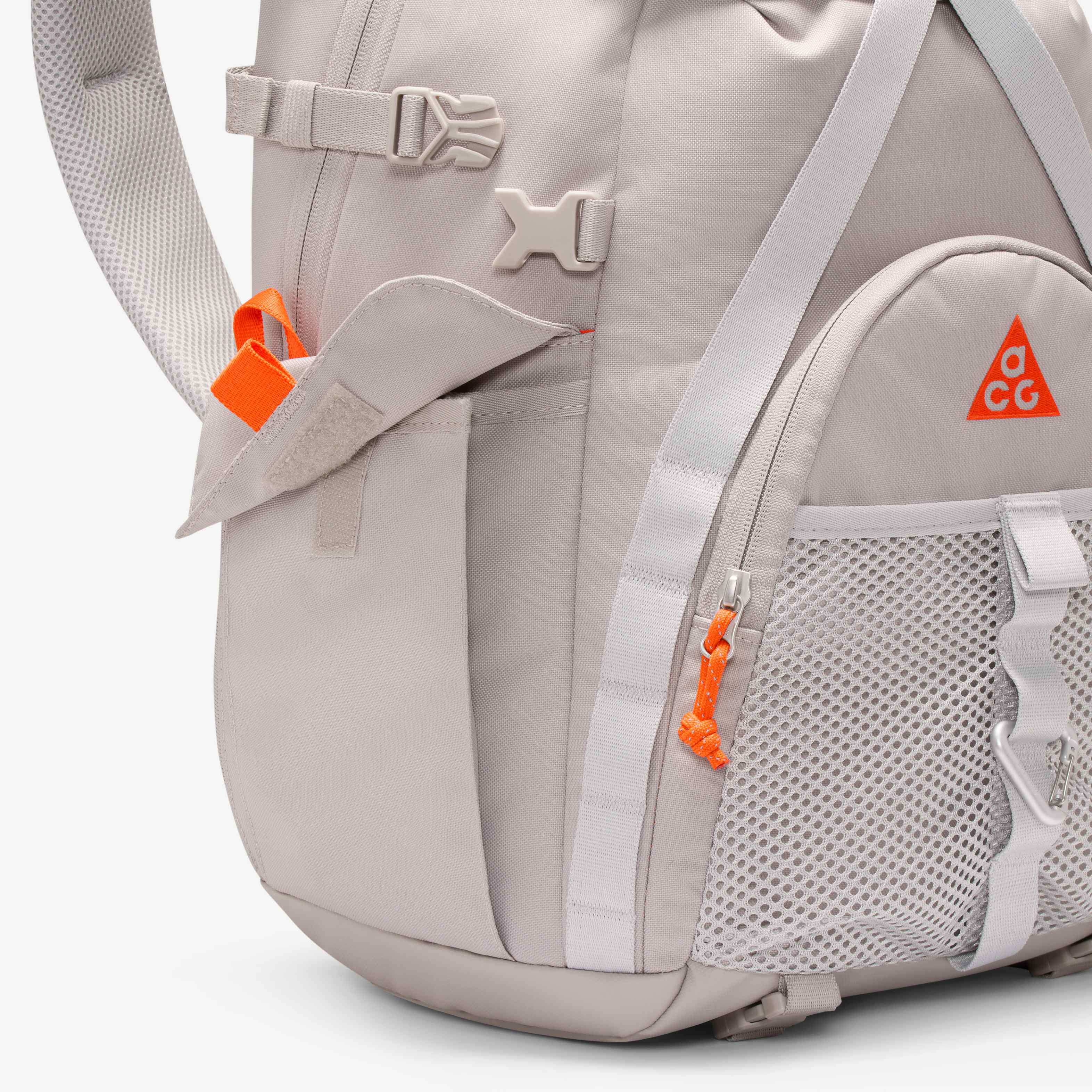 Nike ACG 'DAYMAX' image number 9