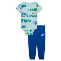 Nike Sportswear Playful Exploration
