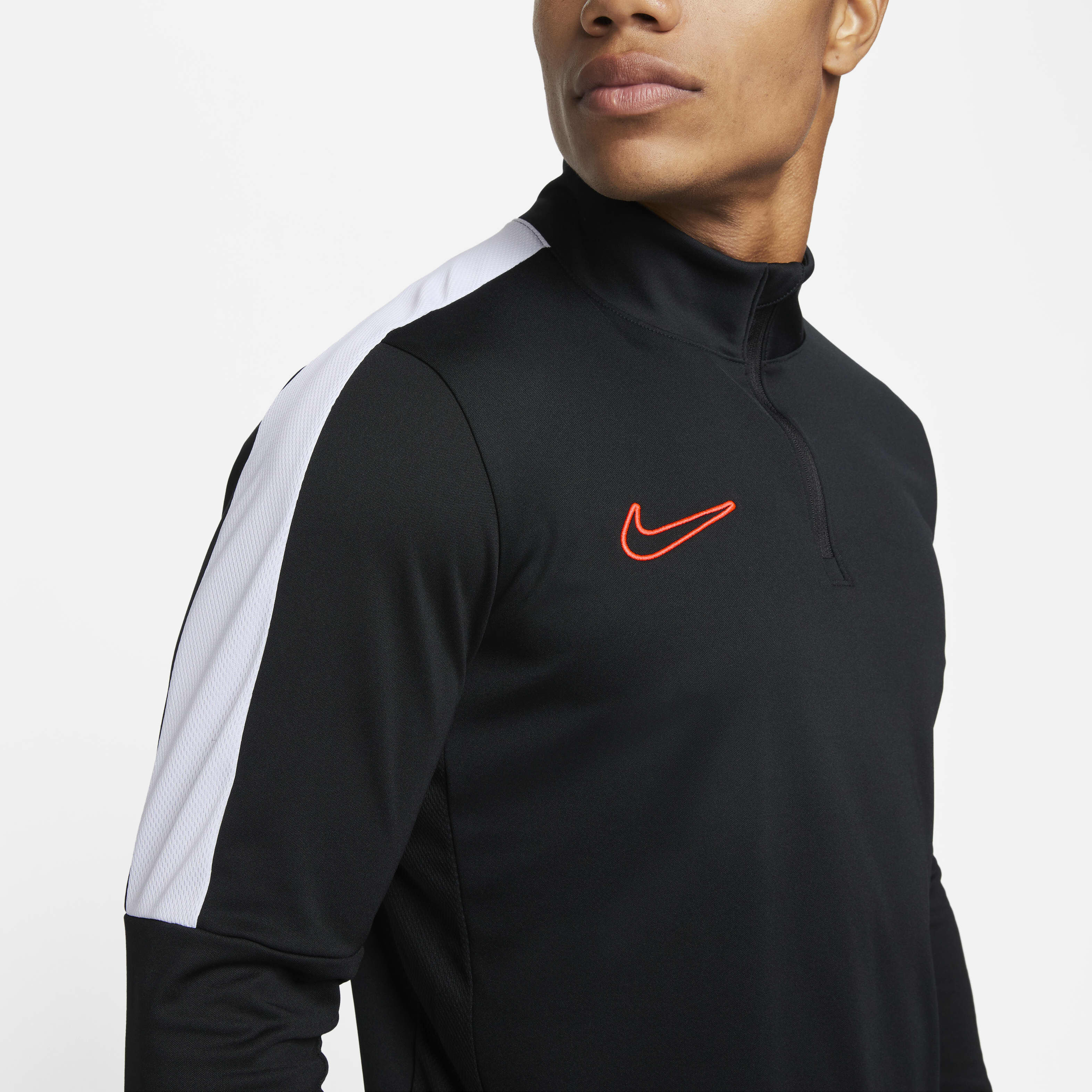 Nike Academy image number 3