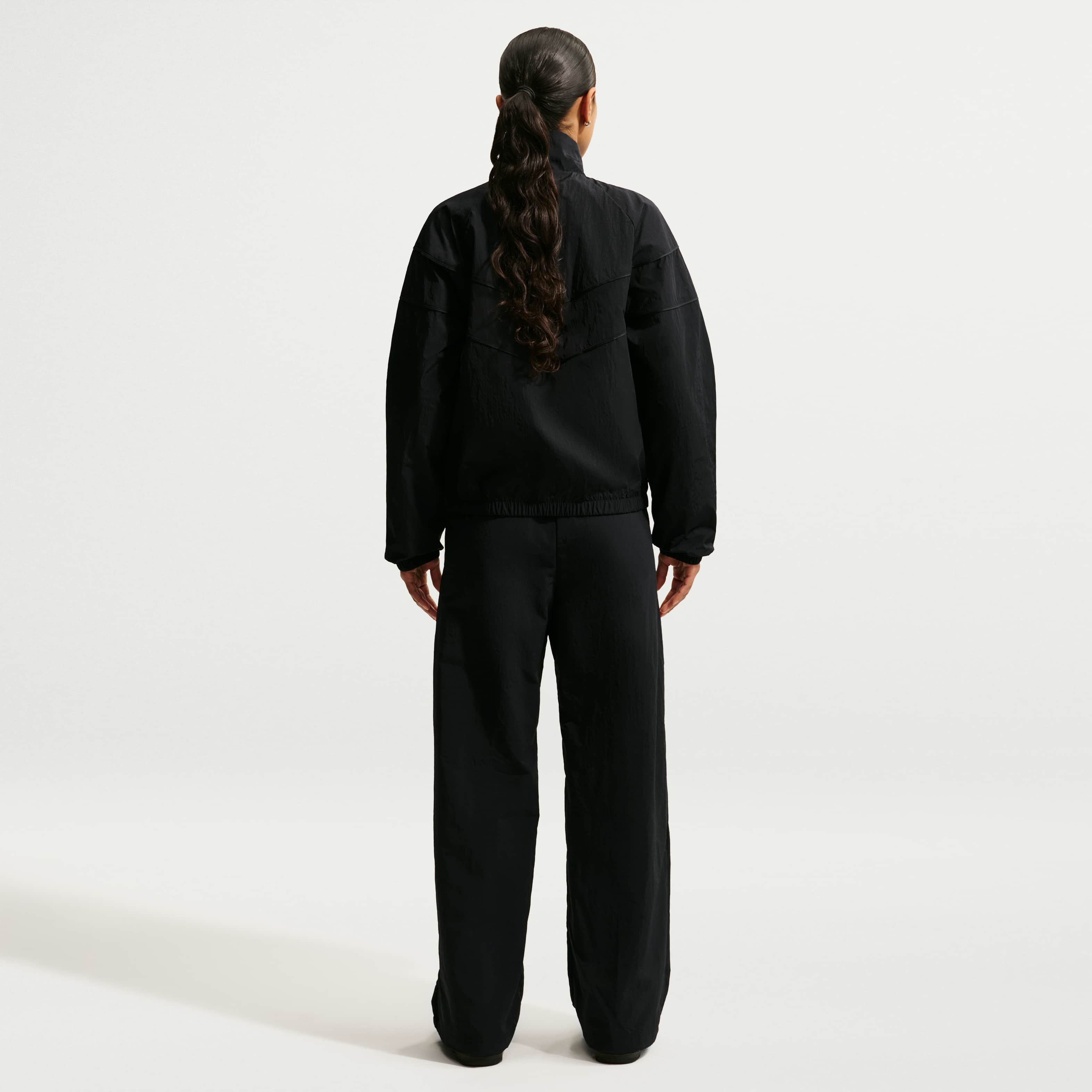 Nike Sportswear Everything Wovens image number 4